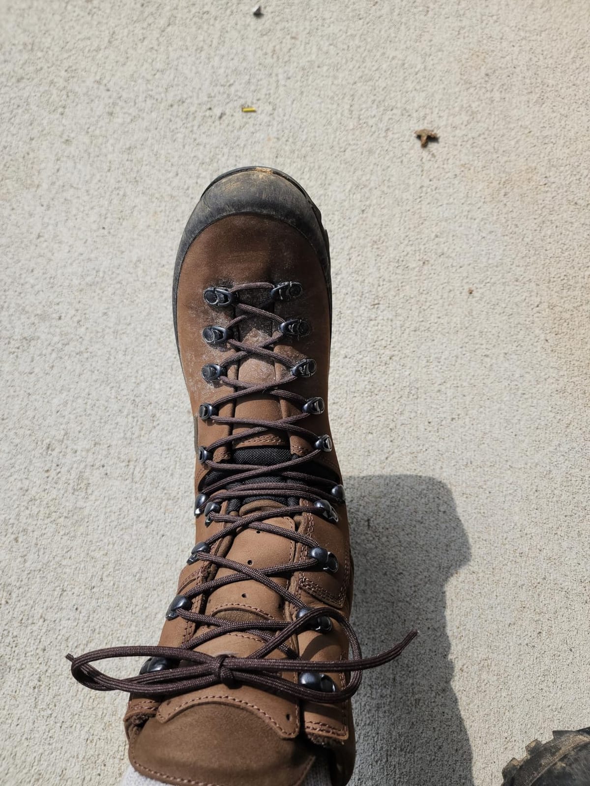 Men's Mountain Extreme Non-Insulated Hiking Boots customer photo 1