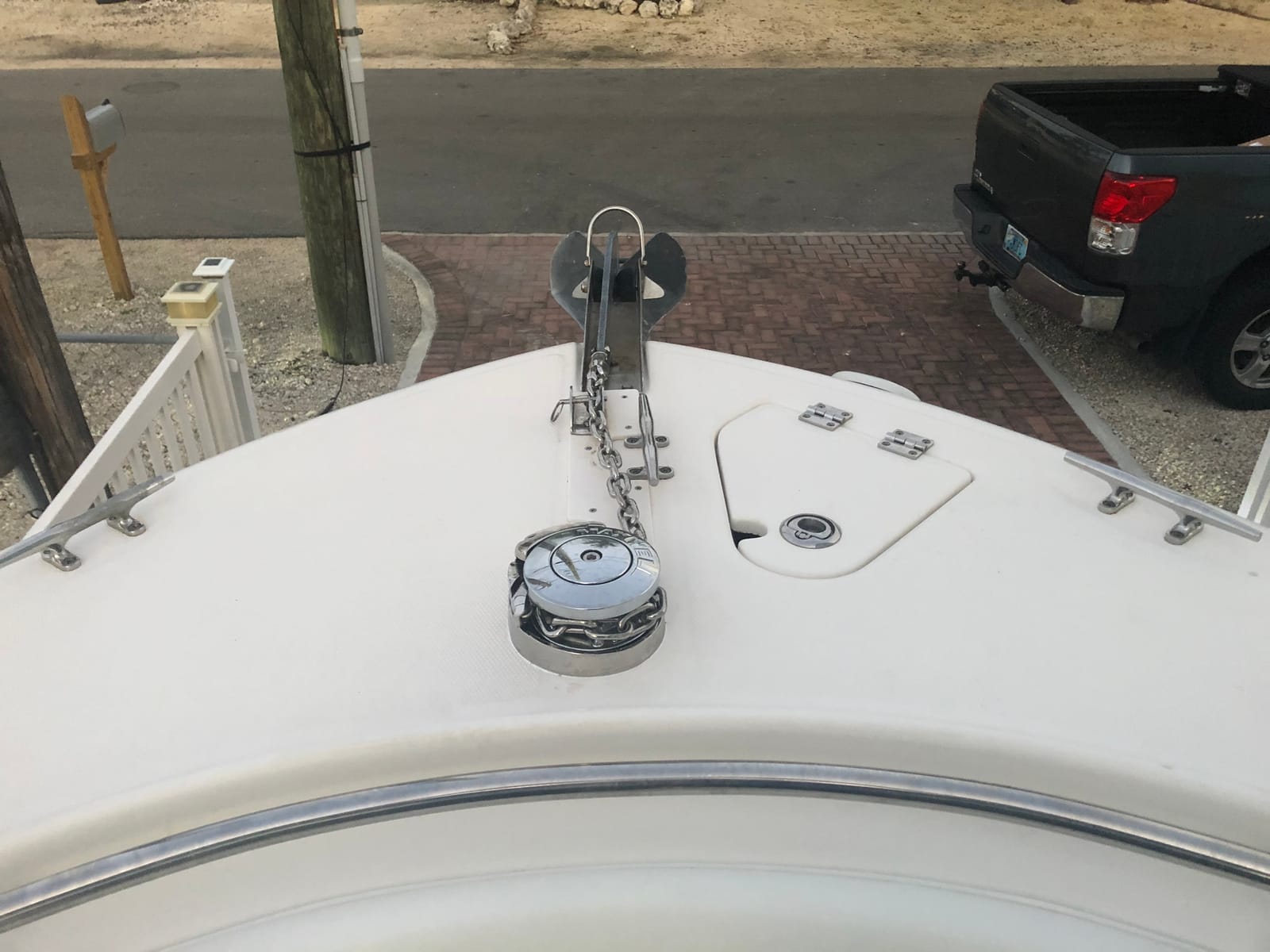 Maxwell RC612V 12V RC Series Vertical Windlass customer photo 1