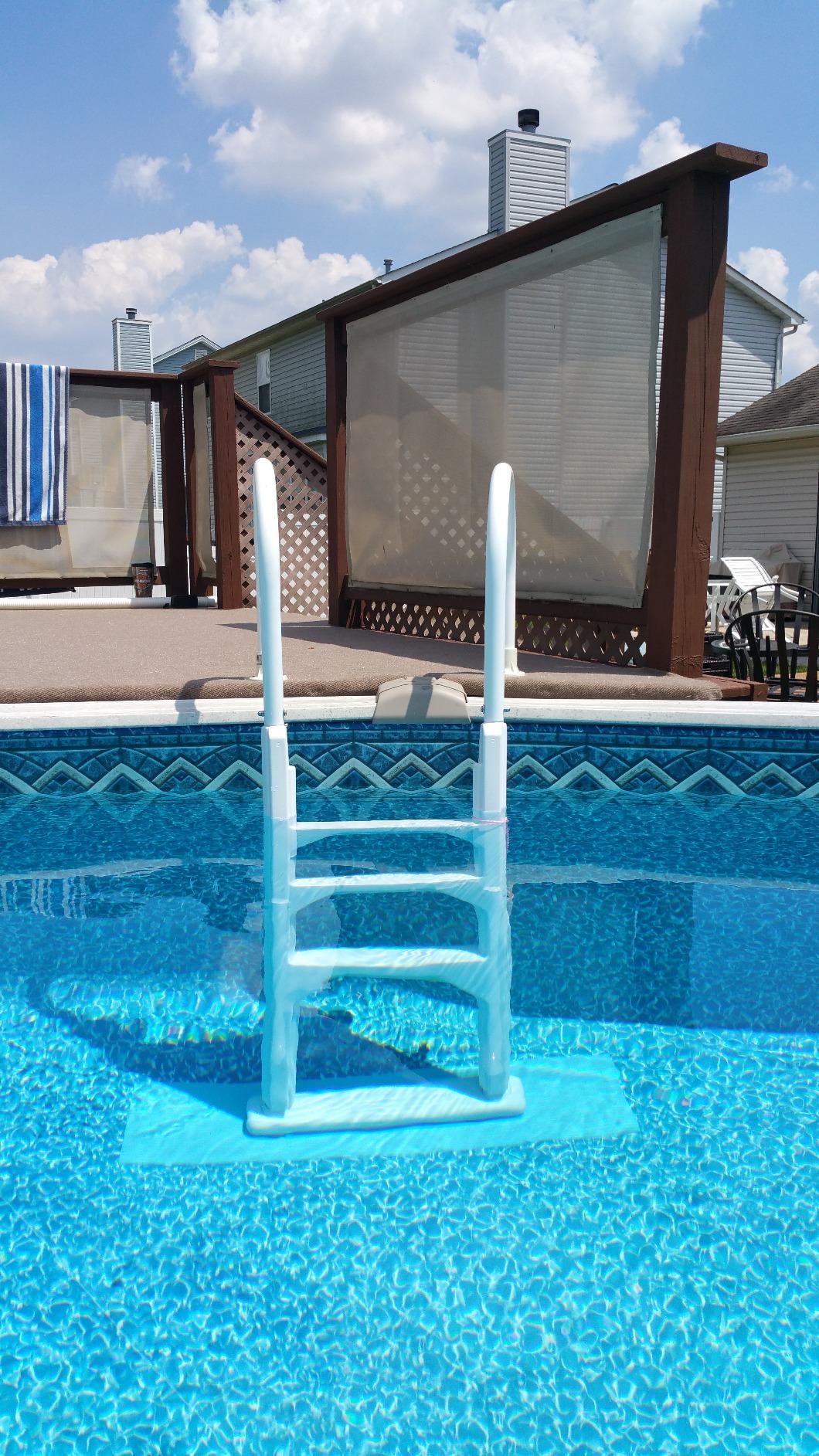 Aluminum/Resin in-Pool Ladder for Above Ground Pools customer photo 1