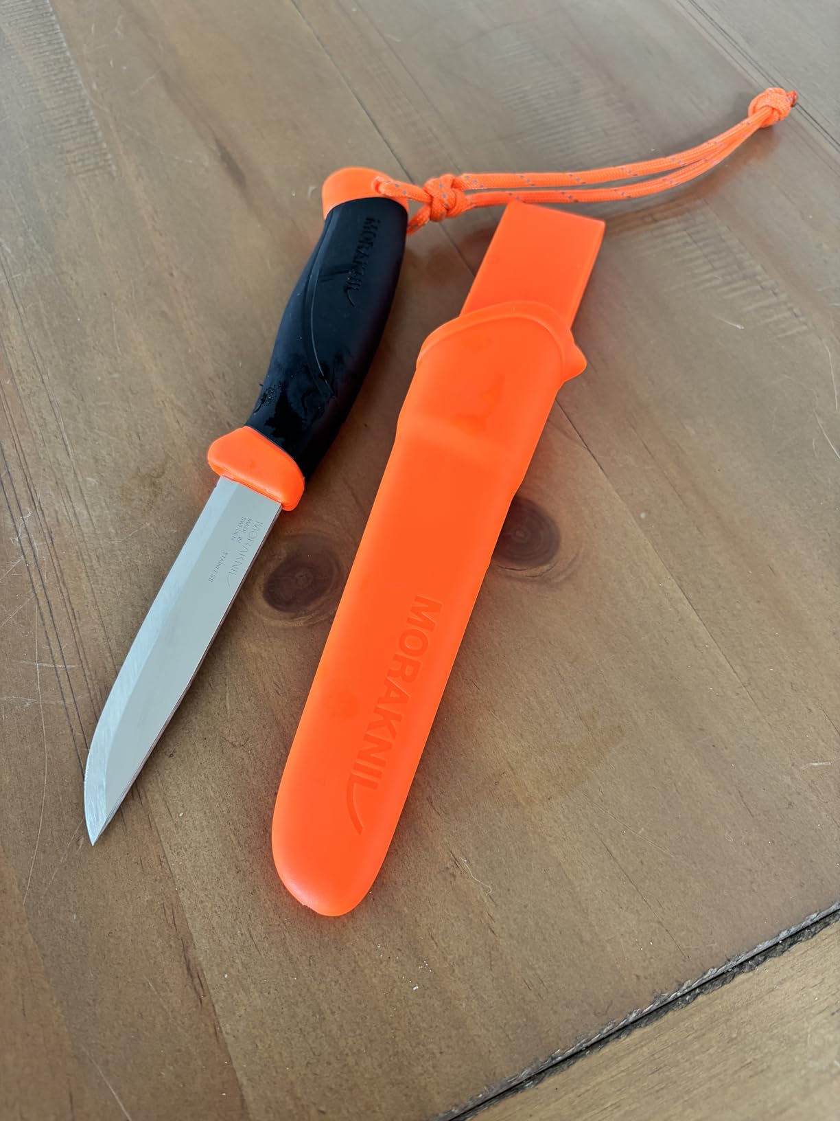 Morakniv Companion Fixed Blade Outdoor Knife with Stainless Steel Blade, 4.1-Inch, Military Green customer photo 1