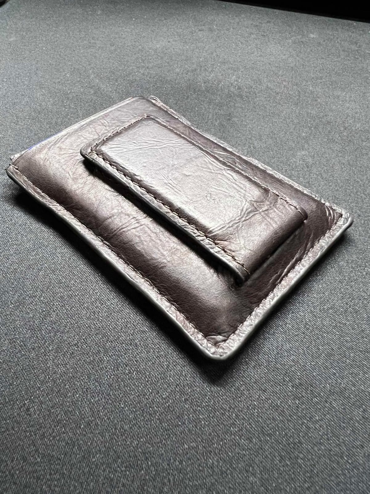 Fossil Men's Leather Minimalist Magnetic Card Case with Money Clip Front Pocket Wallet for Men customer photo 2