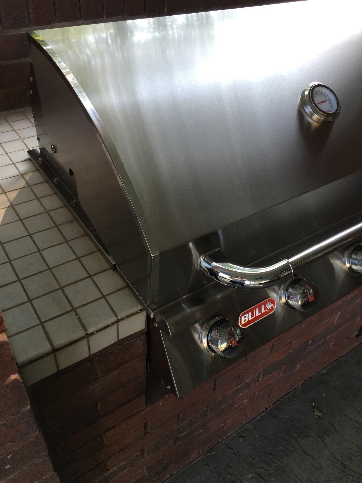 Bull Outdoor Products Outlaw 60,000 BTU Drop-In Grill Head - Stainless Steel, Natural Gas customer photo 2