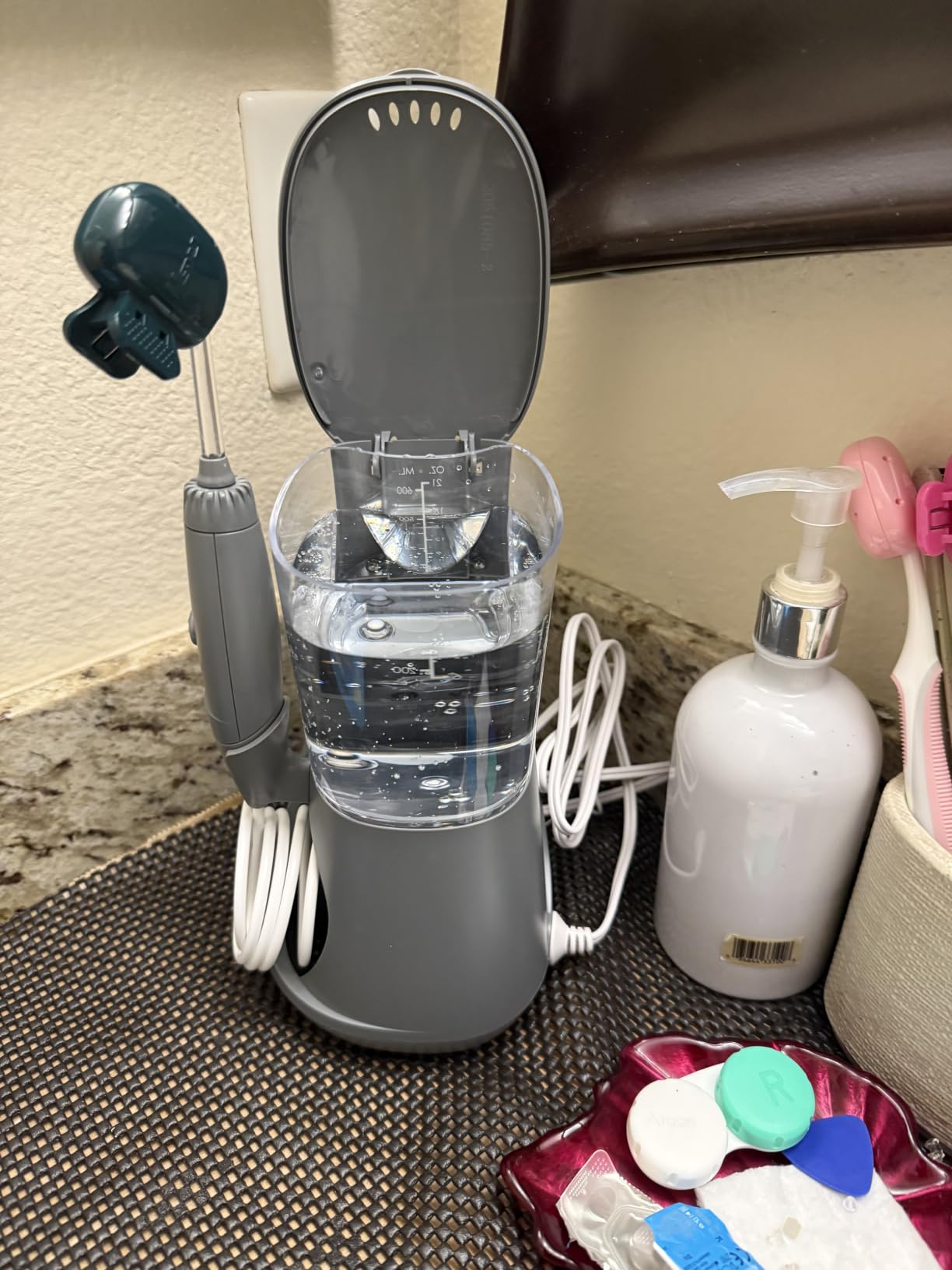 Waterpik Aquarius Countertop Water Flosser with 10 Settings, 7 Tips, White | ADA Accepted WP-660 customer photo 1