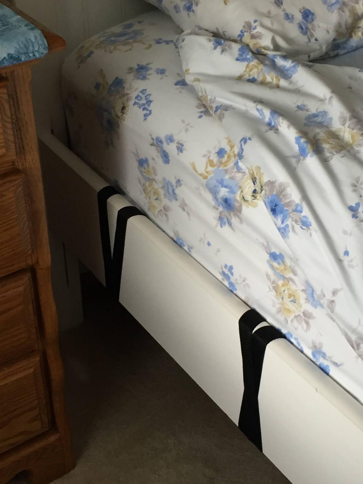 Able Life Bedside Extend-A-Rail, Adjustable Senior Bed Safety Railing and Stand Assist Grab Bar, Extendable Guardrail for Seniors and Elderly Adults, ASTM Safety Approved Bedrail customer photo 1