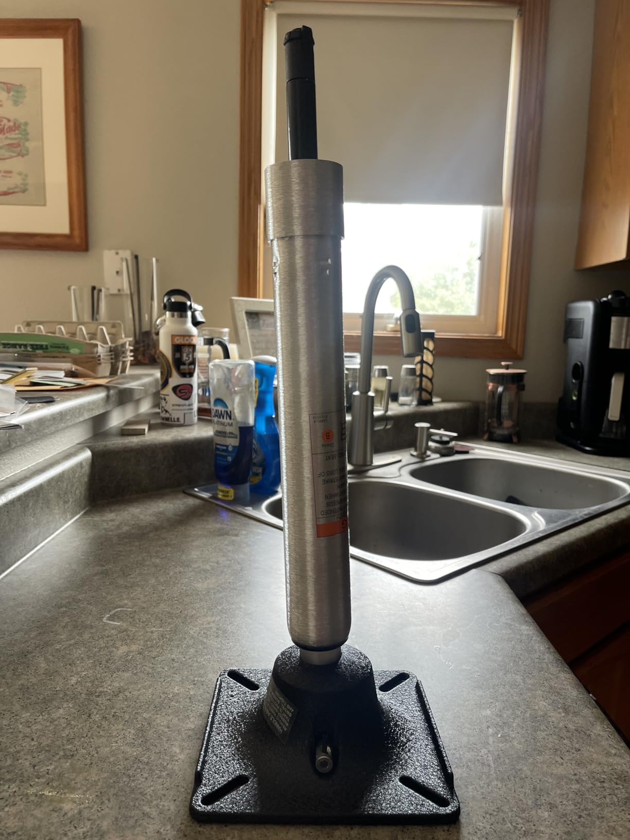 Wise 8WD2003 King Pin Power Rise Pedestal customer photo 1