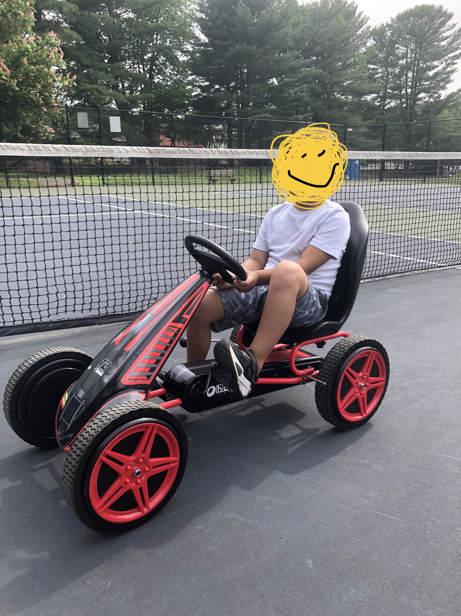 hauck Kids Pedal Go Kart, Hurricane 4 Wheel Bike Cart with Rubber Tires, Ages 4-10, Red - Outdoor Ride-On Bicycle Karts with Wheels for Boys and Girls customer photo 2
