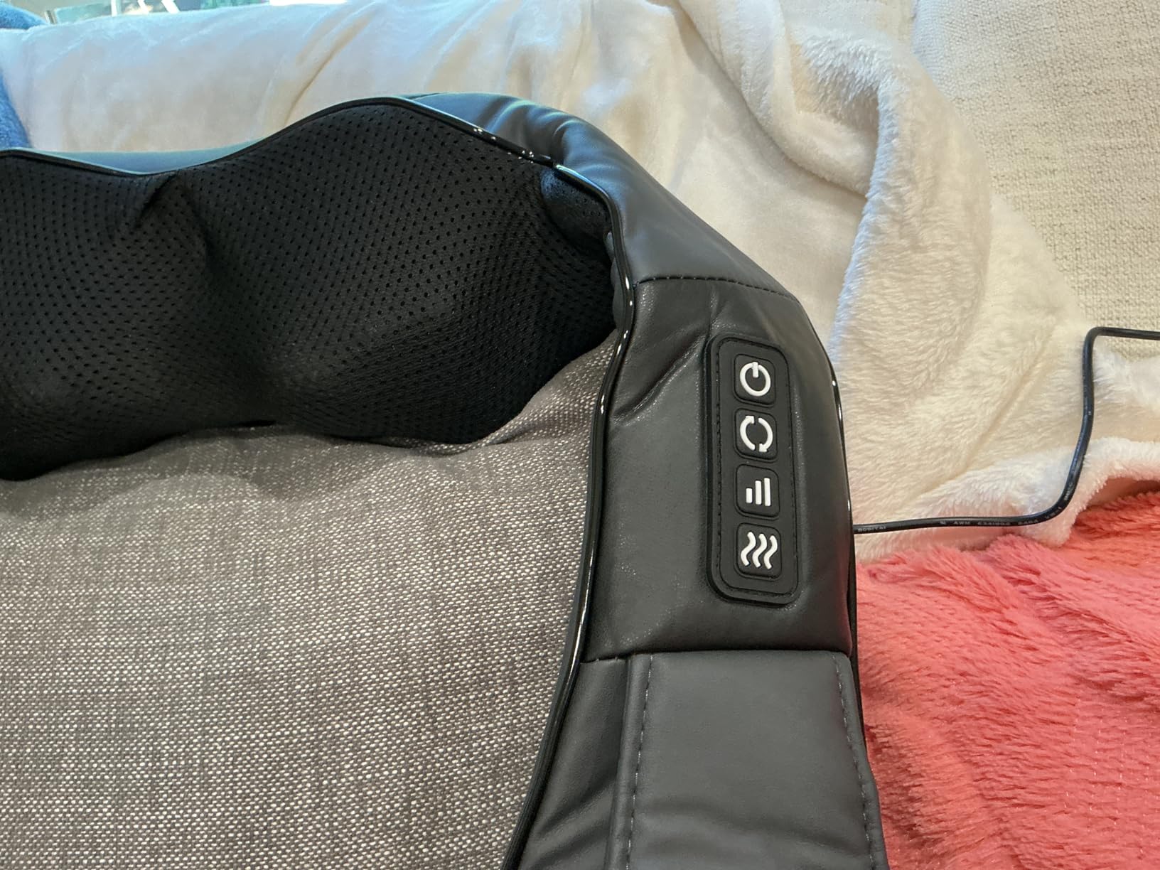 Nekteck Shiatsu Neck Massager with Heat for Pain Relief Deep Tissue, 2026 Upgraded 3D Back Shoulder Kneading Massage Pillow, Relaxation Gifts for Mom Dad Friends, Black(NOT Cordless) customer photo 2