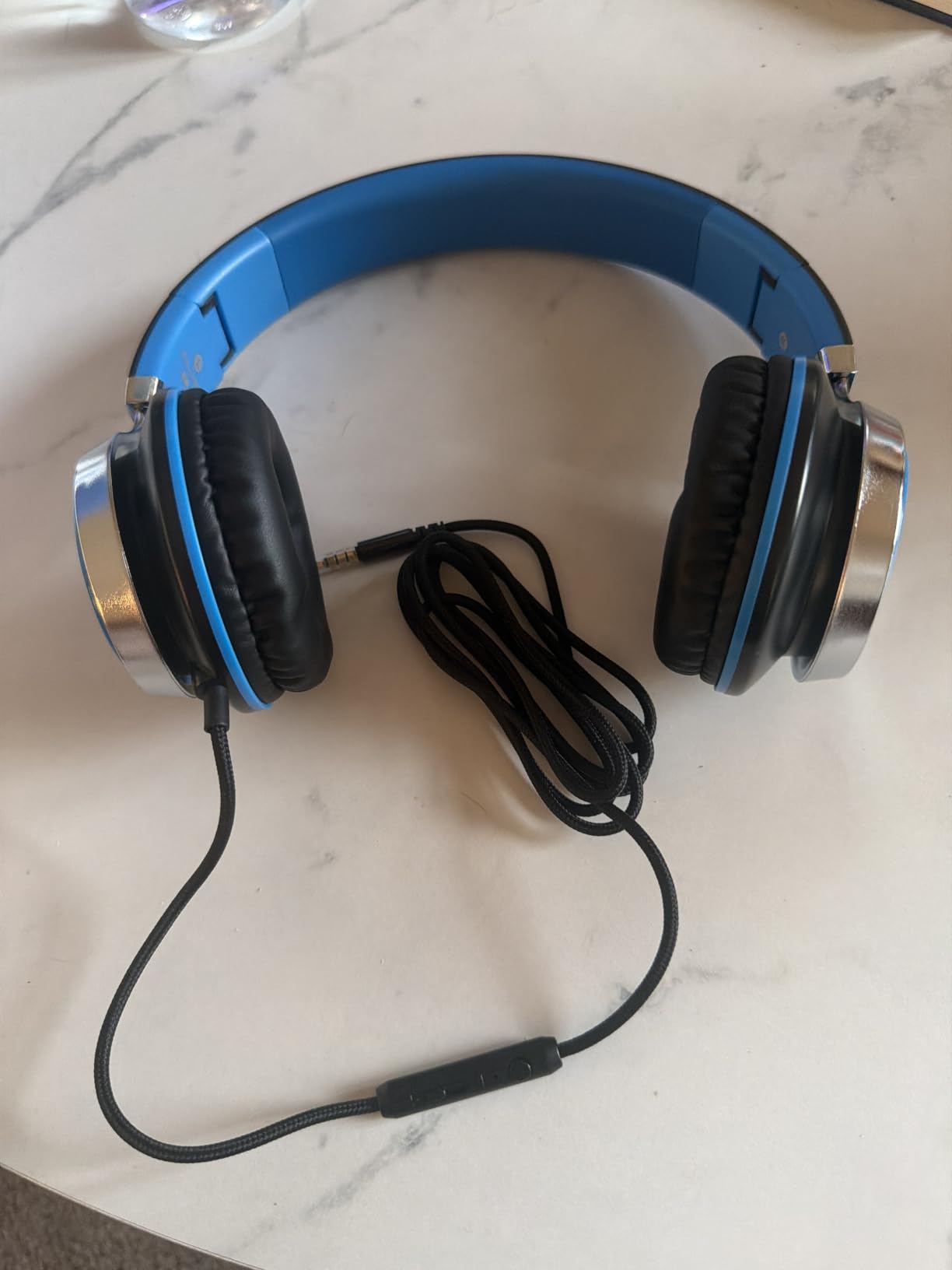 AILIHEN C8 Kids Wired Headphones with Mic for School, 3.5mm Jack, BlackBlue | On Ear Headsets and Volume Control Foldable, Corded Computer Chromebook for Children Teens Classroom Online Learning Travel customer photo 1