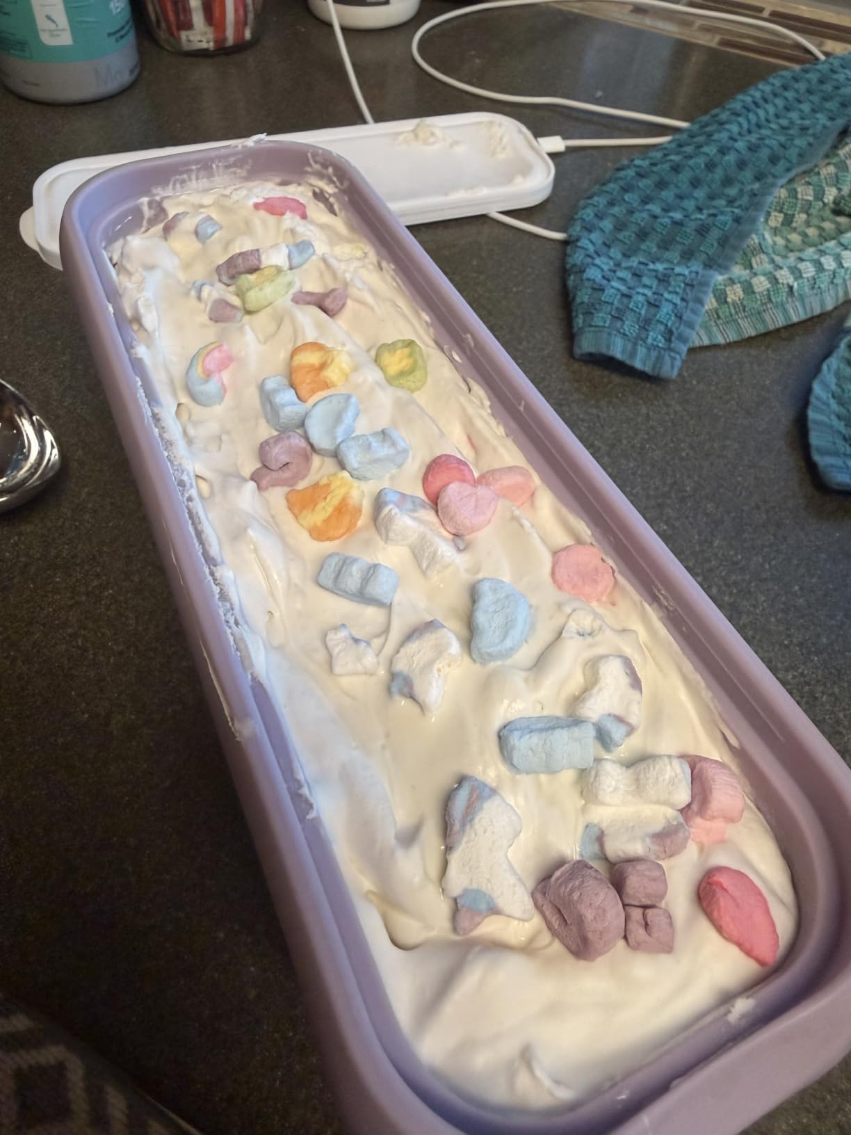 Whynter Ice Cream Maker Machine Automatic 2.1 Qt. Upright with Built-In Compressor, LCD Digital Display & Timer, No Pre-Freezing, ICM-201SB, Stainless Steel customer photo 1