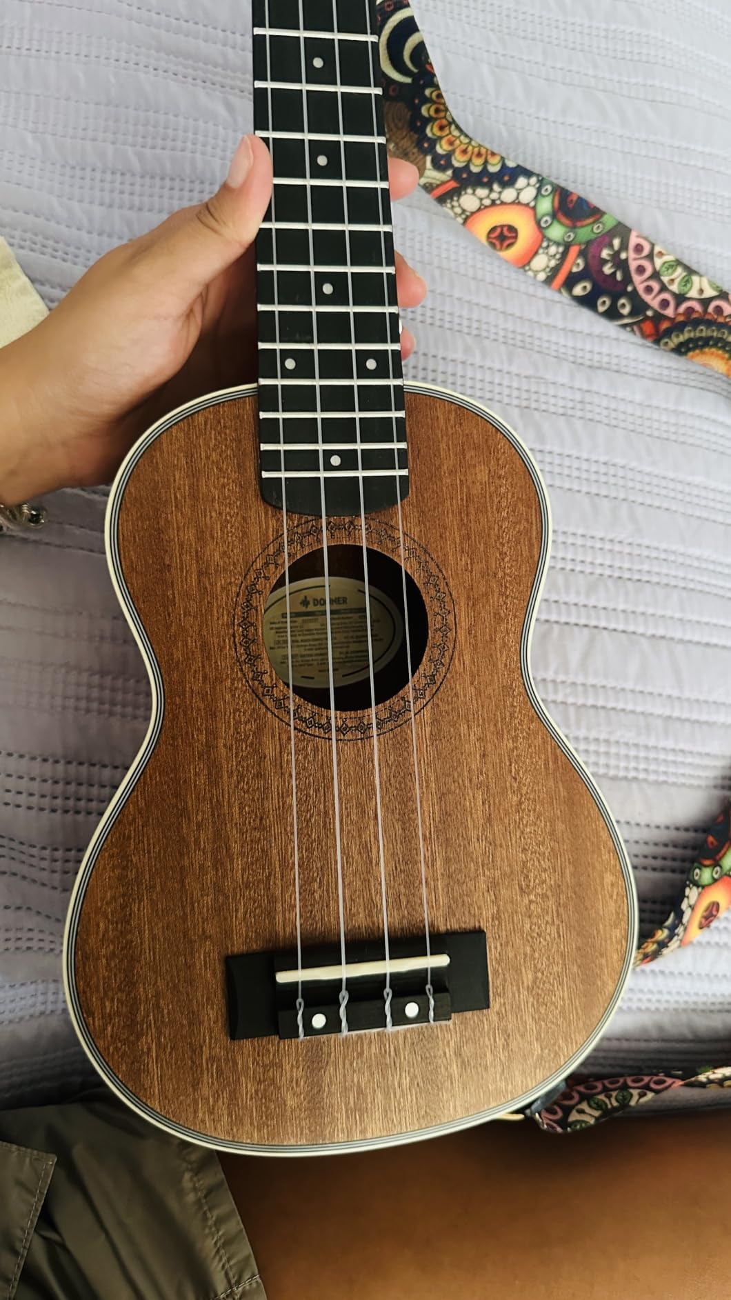 Donner Concert Ukulele Beginner Mahogany 23 Inch Ukelele Kit with Free Online Lesson Gig Bag Strap Nylon String Tuner Picks Cloth DUC-1 Gift Choice customer photo 1