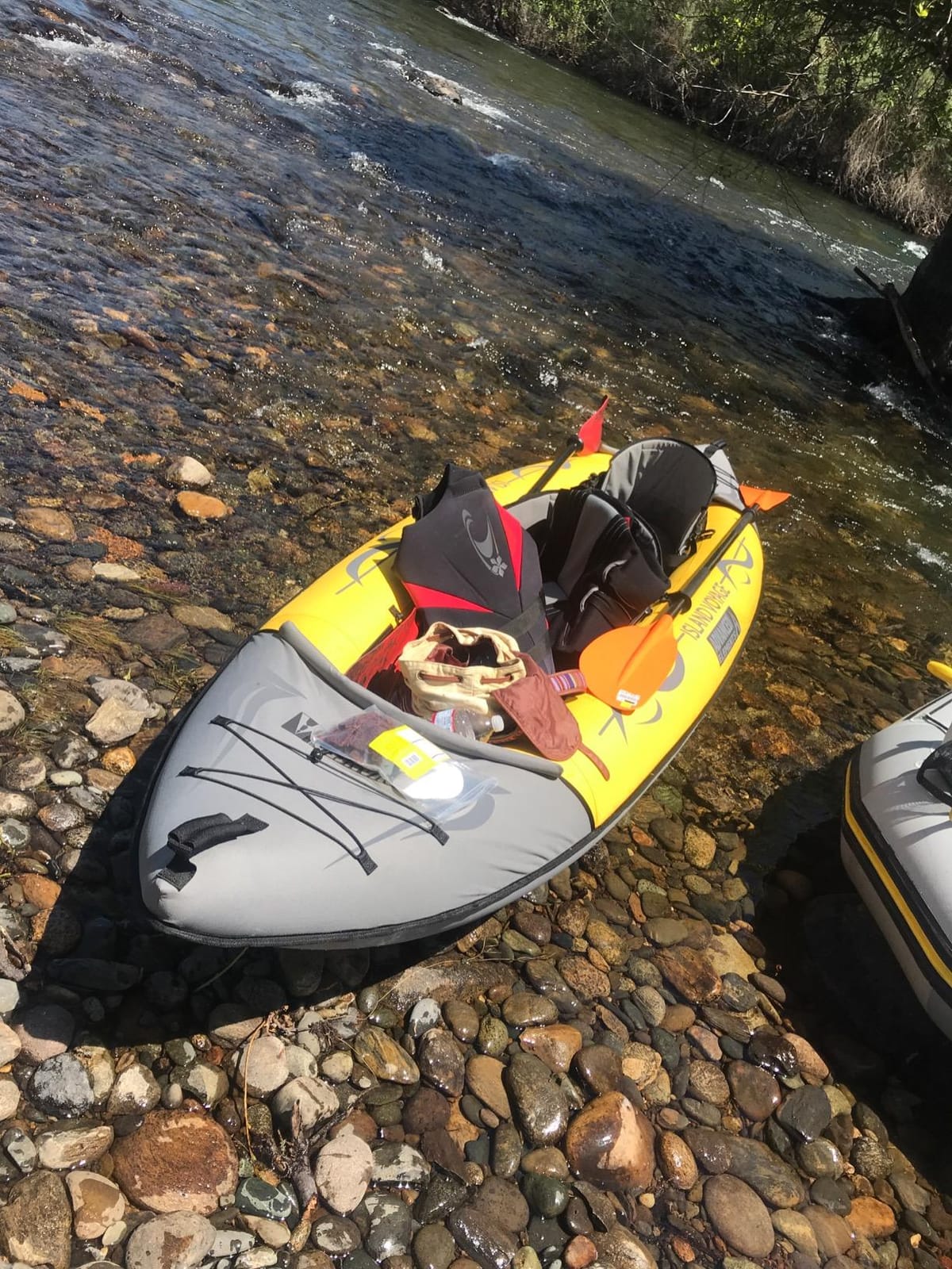 Advanced Elements - Island Voyage 2 Inflatable Kayak - Recreational Convertible Kayak - for 1 or 2 Person - 11 ft - Yellow customer photo 2
