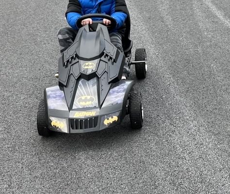 hauck Batmobile Pedal Go Kart, Superhero Ride On Batman Car Vehicle for Kids, Black customer photo 2