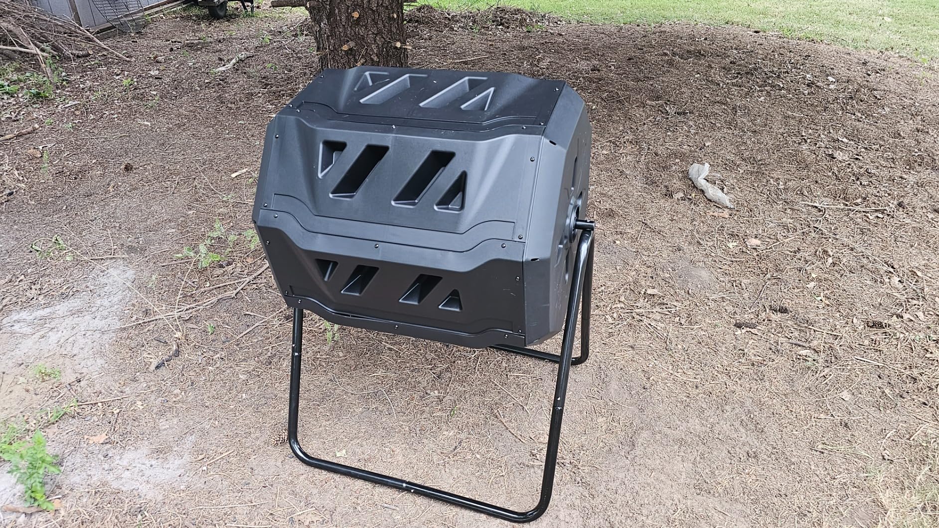 Dual Chamber Compost Tumbler, 42 Gallon Capacity with Two 21 Gallon Chambers, Rotating Outdoor Garden Composter with Aeration Vents, Polypropylene Drum and Steel Frame (80699) customer photo 1
