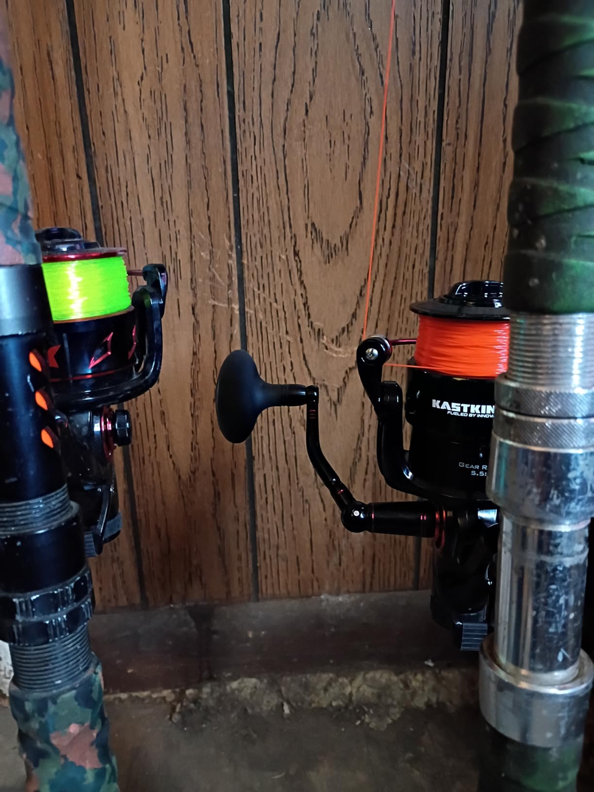 KastKing Sharky Baitfeeder III Spinning Reels with 5.5:1 Gear Ratio | Max Drag: 26.5 lb, 10+1 BB, 16.6 oz, CNC Aluminum Spool, Carbon Fiber Drag for Live Liner customer photo 1