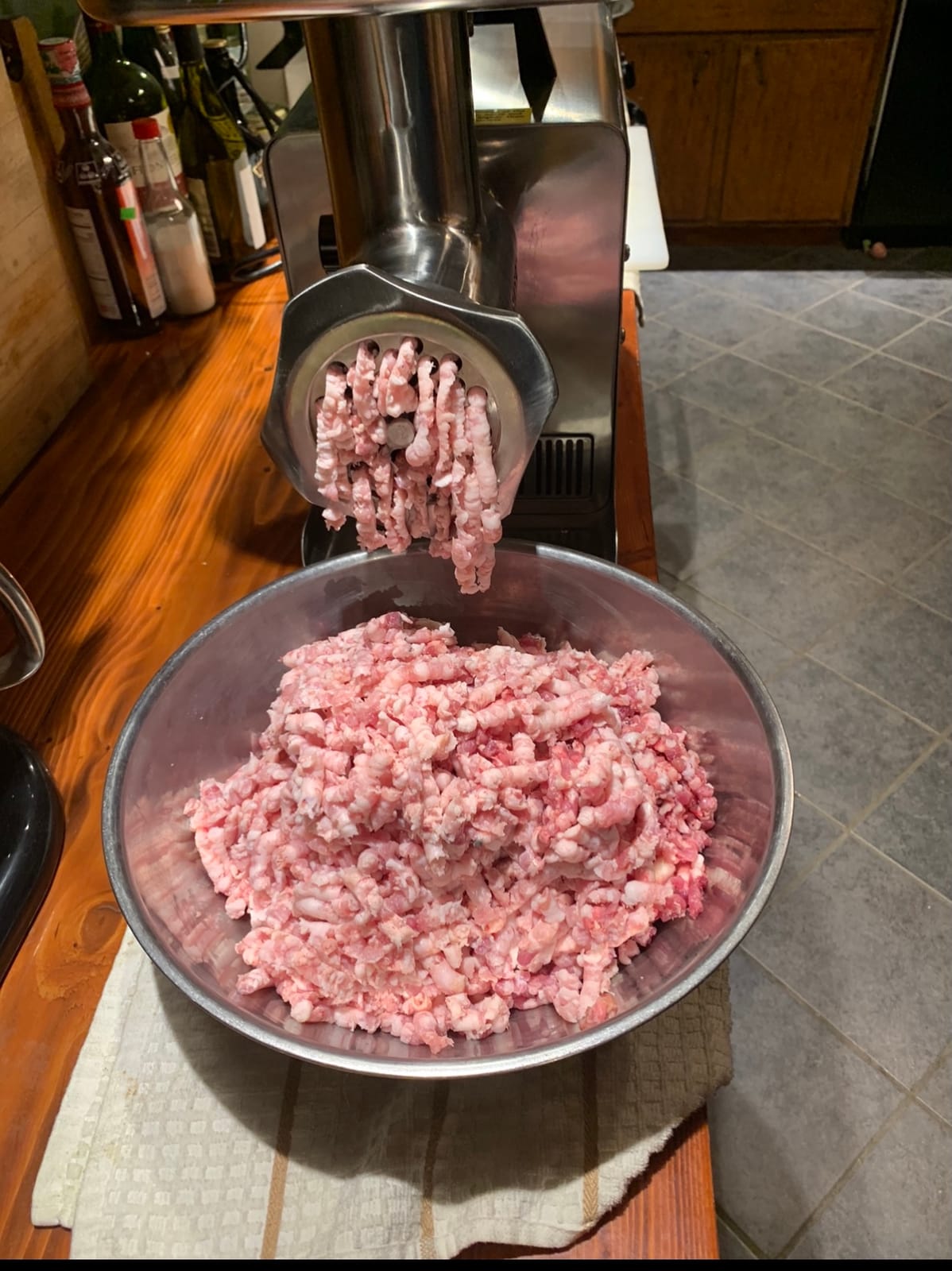 LEM Products BigBite #22 Meat Grinder, 1.0 HP Commercial-Quality Stainless Steel Electric Meat Grinder for Home Use, Heavy-Duty Food Processor for Grinding, Sausage Stuffing, Cooking customer photo 2