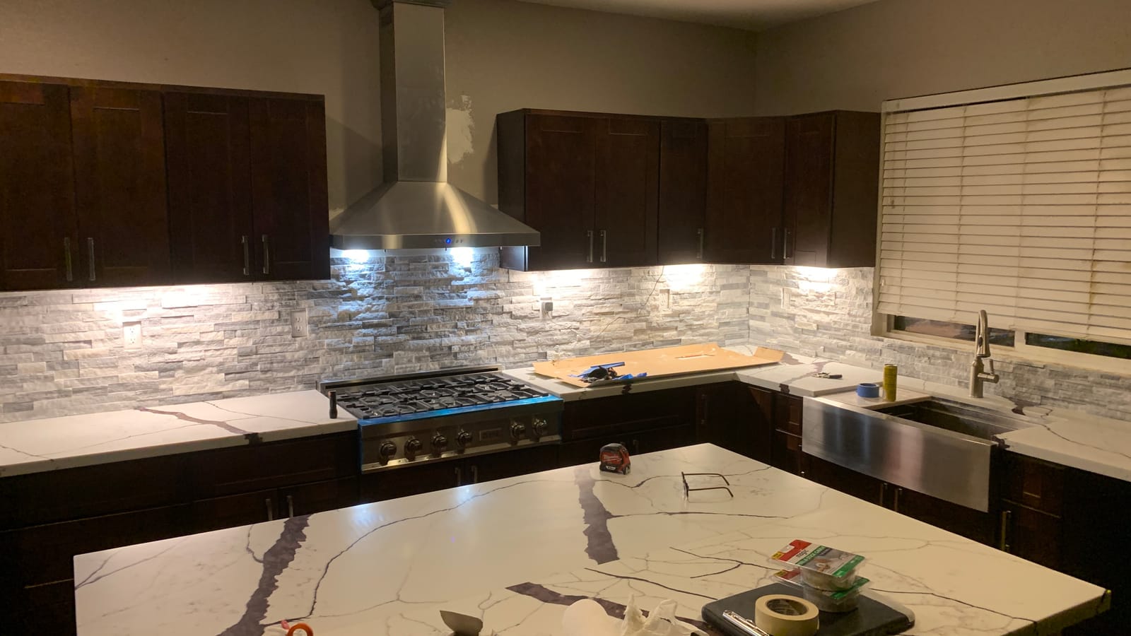 ZLINE 36 in. Classic Gas Rangetop with 6 Burners and Porcelain Cooktop in Stainless Steel (RT36) customer photo 2
