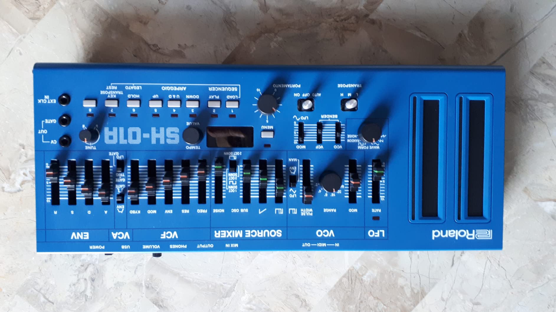 Roland SH-01A Synthesizer with Analog Circuit Behavior And Built-in Sequencer customer photo 1