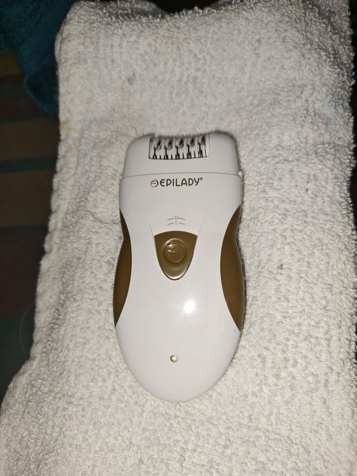 Epilady Legend 5 Cordless Rechargeable Epilator for Women - Cordless Epilator Hair Removal for Women, Hair Removal Device, 4-6 Week Smoothness, 56 Tweezers, Dual Speed, 56,000 Tweezes per Min customer photo 2