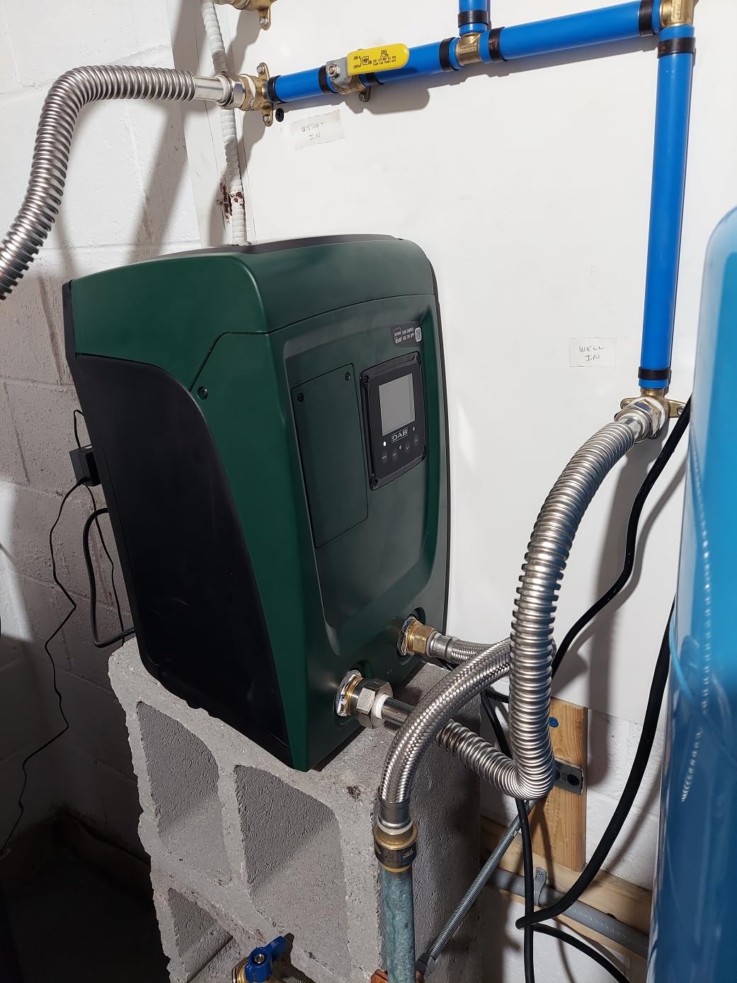 DAB E.Sybox Mini 3 Electronic Pressurisation System, Constant Pressure, Ultra Low 45db(A) Noise, 2.7