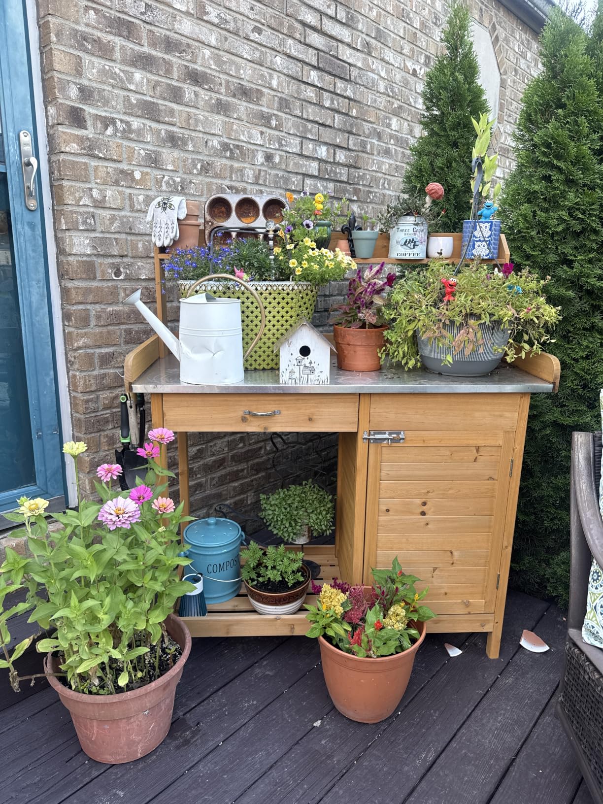 Yaheetech Potting Bench Outdoor Potting Table with Storage, Natural Wood customer photo 2