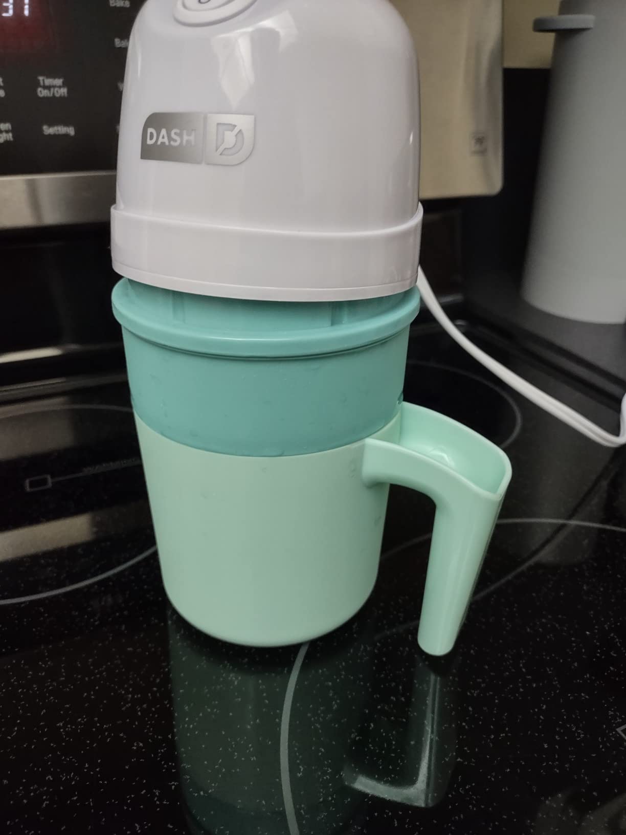 Dash My Pint Ice Cream Maker - Compact & Convenient Single-Serving Ice Cream Maker - Makes Gelato, Sorbet & Frozen Yogurt - 1.6 Cups, Aqua customer photo 1