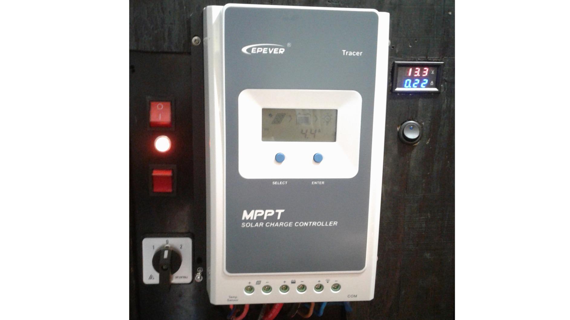 EPEver Tracer 4210AN MPPT Solar Charge Controller 40A 12V/24V, Max PV 100V customer photo 1
