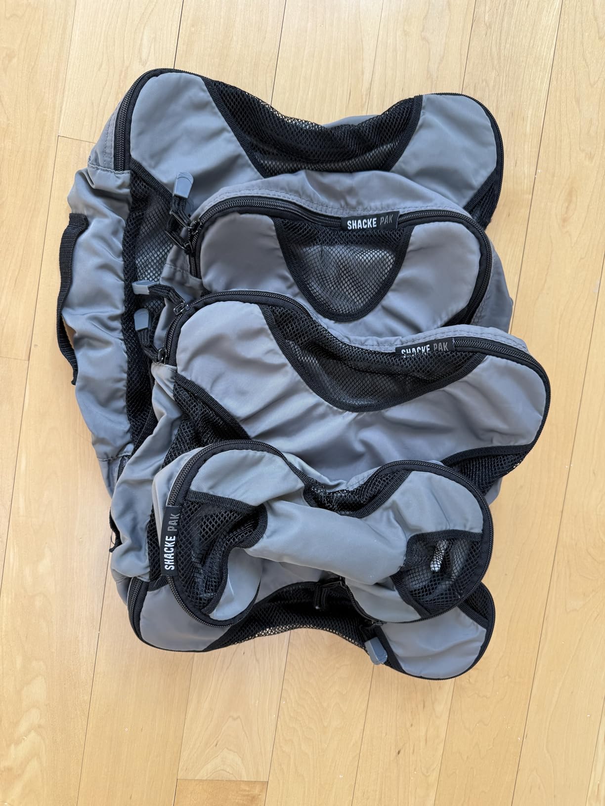 Shacke 5 Set Packing Cubes for Travel with Laundry Bag (Pure Black) - Suitcase Organizer Bags Set: 4 Water-Resistant Luggage Cubes, XL to Small customer photo 1