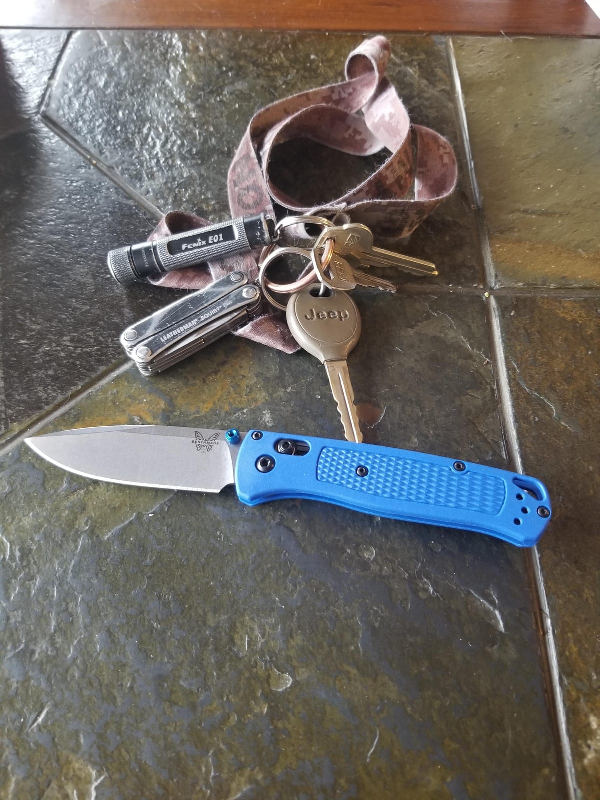 Benchmade Bugout EDC Knife, S30V Steel Blade (535GRY-1) | Ranger Green Grivory handle, Drop-Point blade customer photo 1