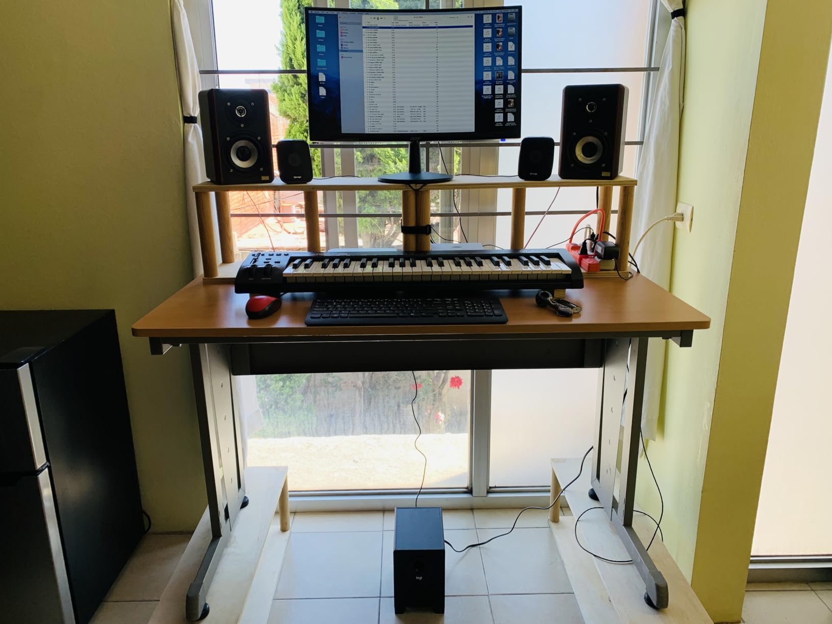M-AUDIO Keystation 49 MK3 USB MIDI Controller | Synth-Action 49-Key Keyboard, Assignable Controls, Pitch/Mod Wheels, and Bundled DAW Recording Software customer photo 1