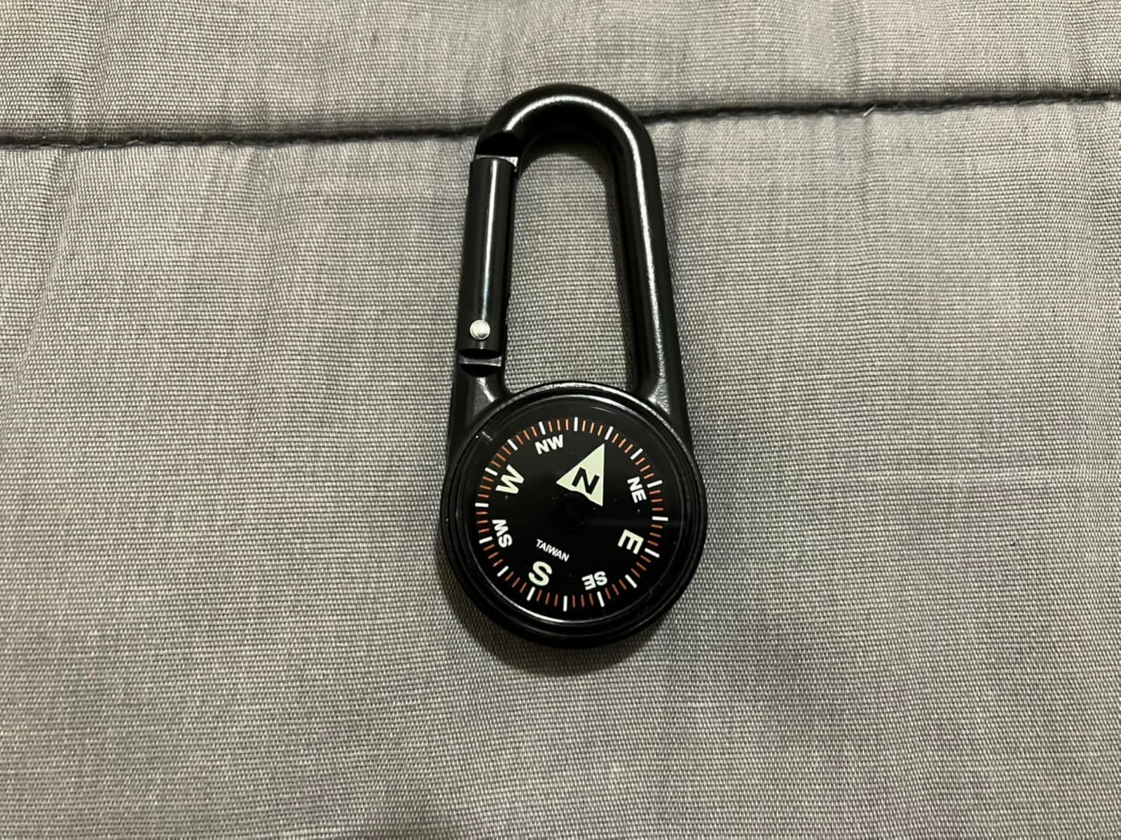 Coghlan's Compass - Carabiner, Liquid-Filled Navigation Tool for Hiking, Camping, Survival & Orienteering customer photo 2