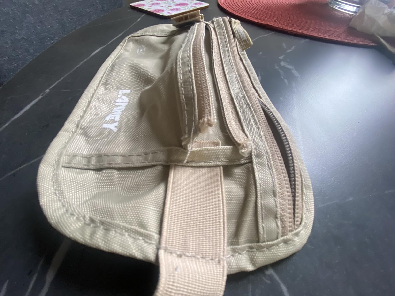 Money Belt for Travel, Slim RFID Blocking Women and Men Hidden Travel Pouch Under Clothes, Passport Holder Protect Cash, Documents, Credit Card, Bonus 2 RFID Sleeves customer photo 2