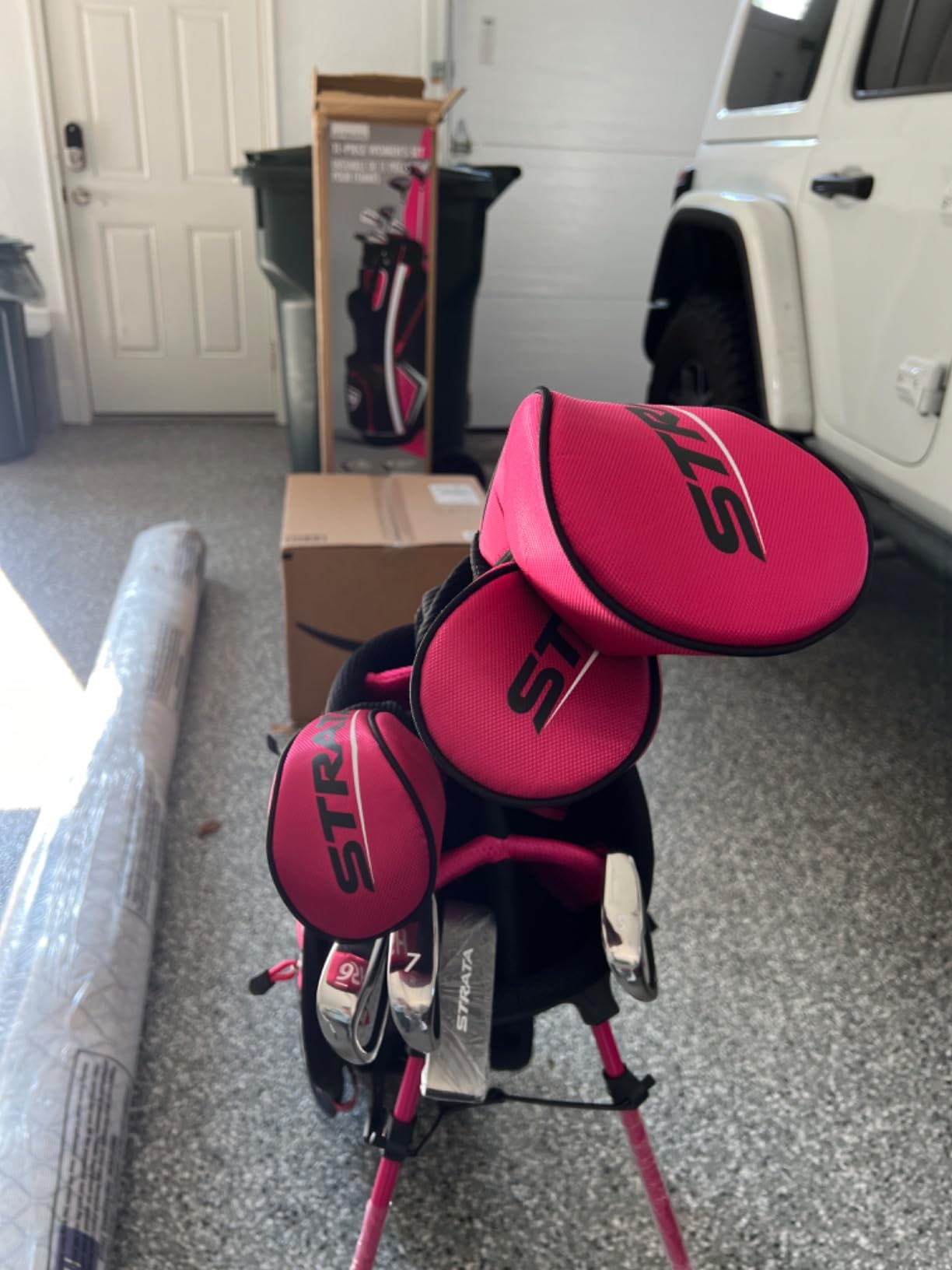 Callaway Golf Strata Complete Golf Set (Men's and Women's) customer photo 1