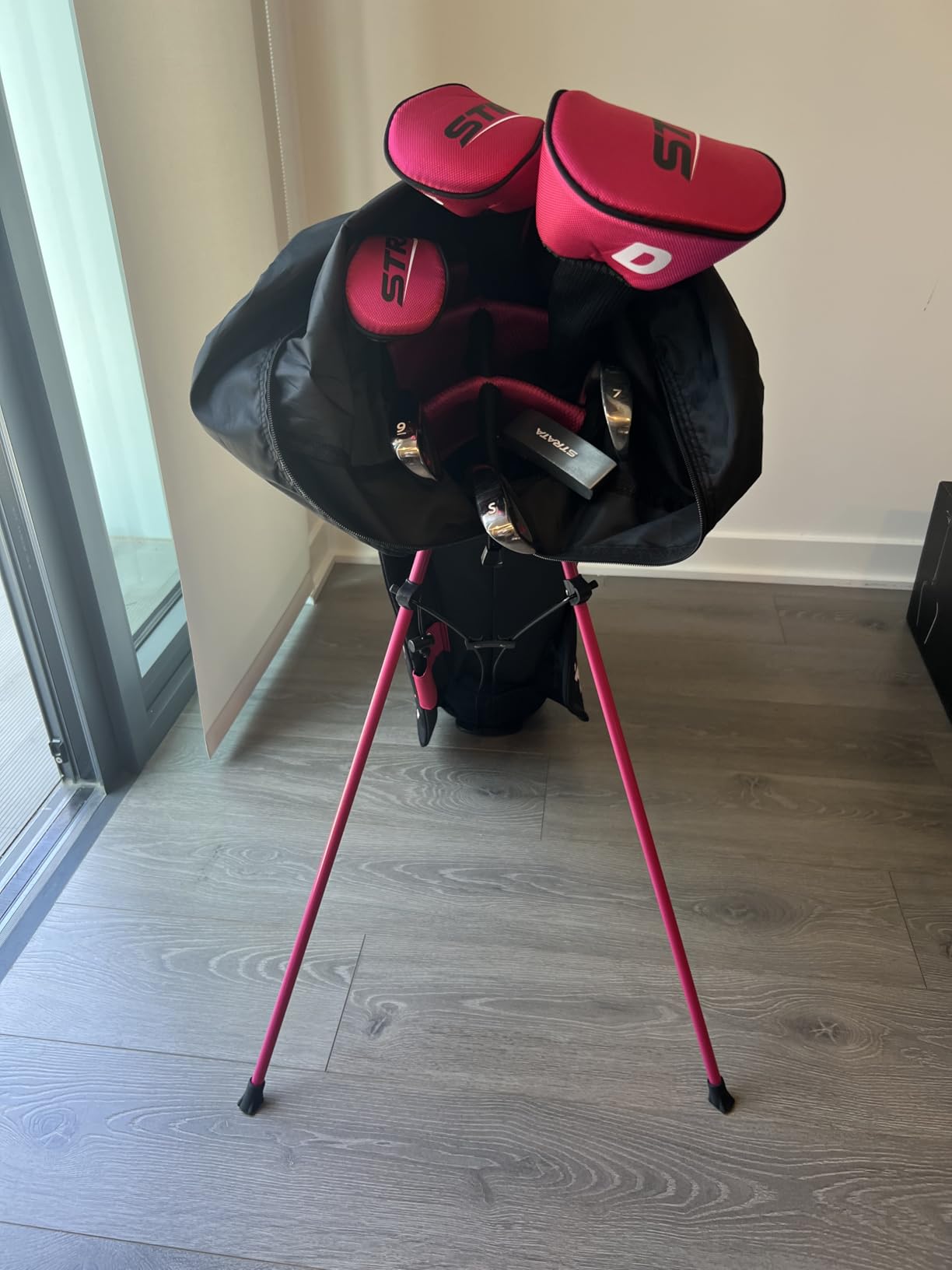 Callaway Golf Strata Complete Golf Set (Men's and Women's) customer photo 2