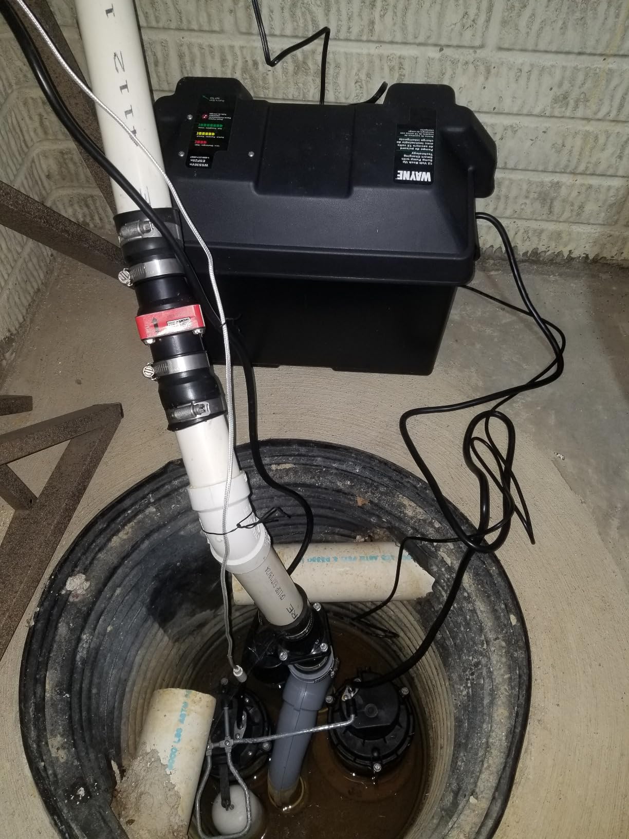 Wayne Preassembled Primary & Battery Backup Sump Pump Combo System | 1/2 HP, Integrated Vertical Float Switch, 12 Volt Battery Back Up Capability, 5,100 Gallons Per Hour customer photo 1