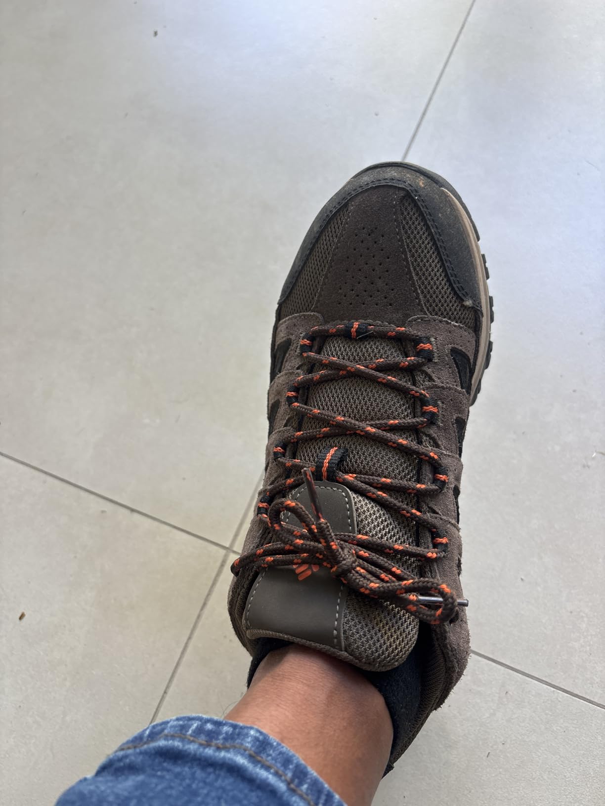 Columbia Men's Crestwood Hiking Boots customer photo 2