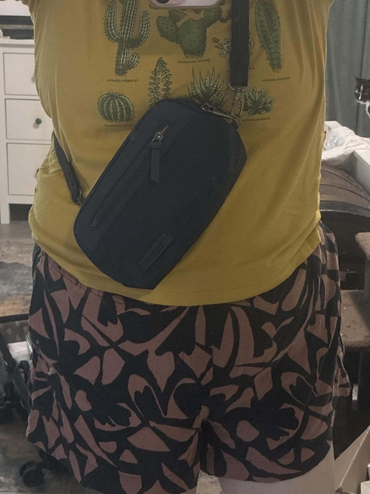 Travelon Anti-Theft Metro Convertible Small Crossbody Bag customer photo 2