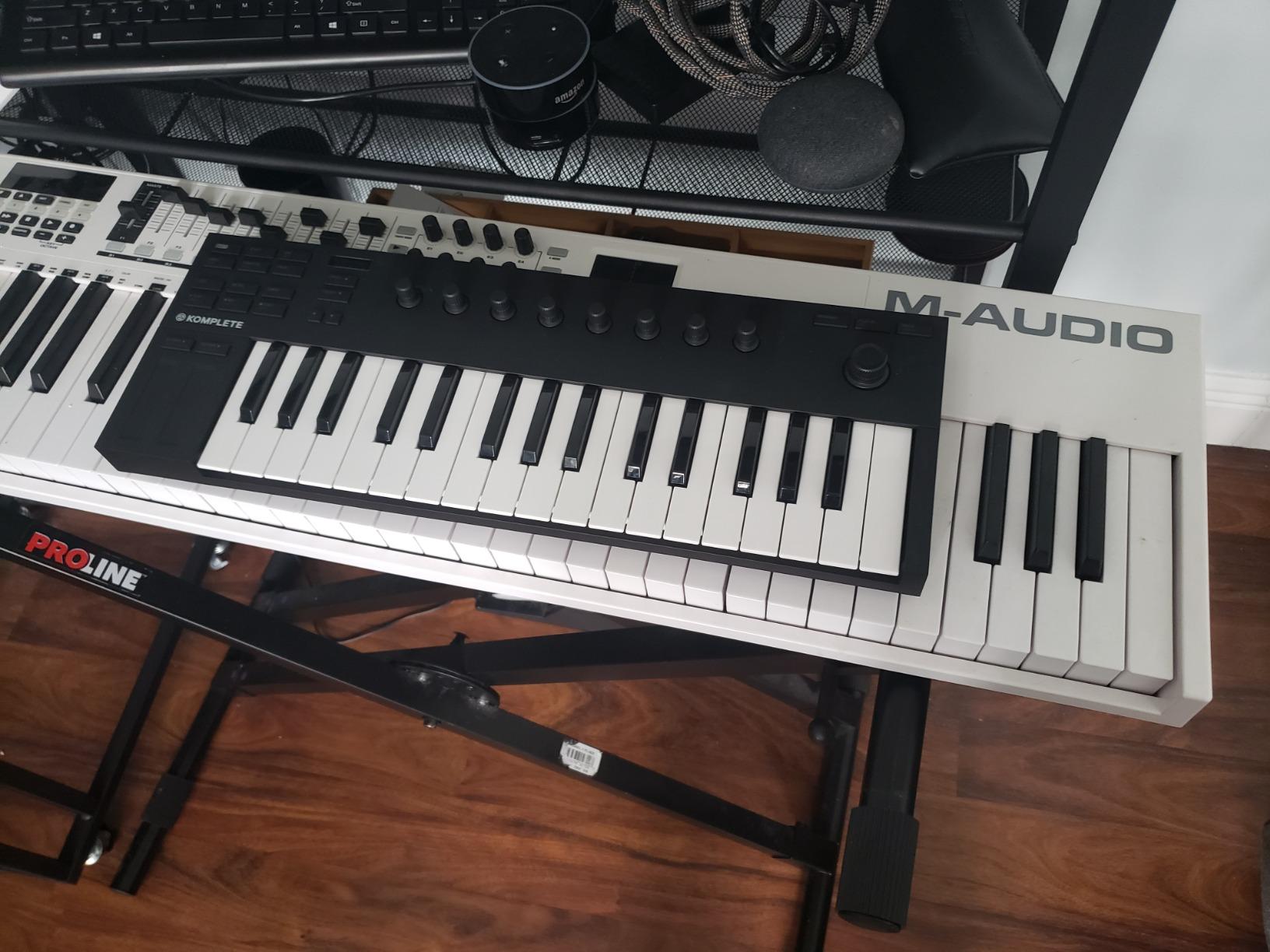 Native Instruments Komplete Kontrol M32 Controller Keyboard customer photo 1