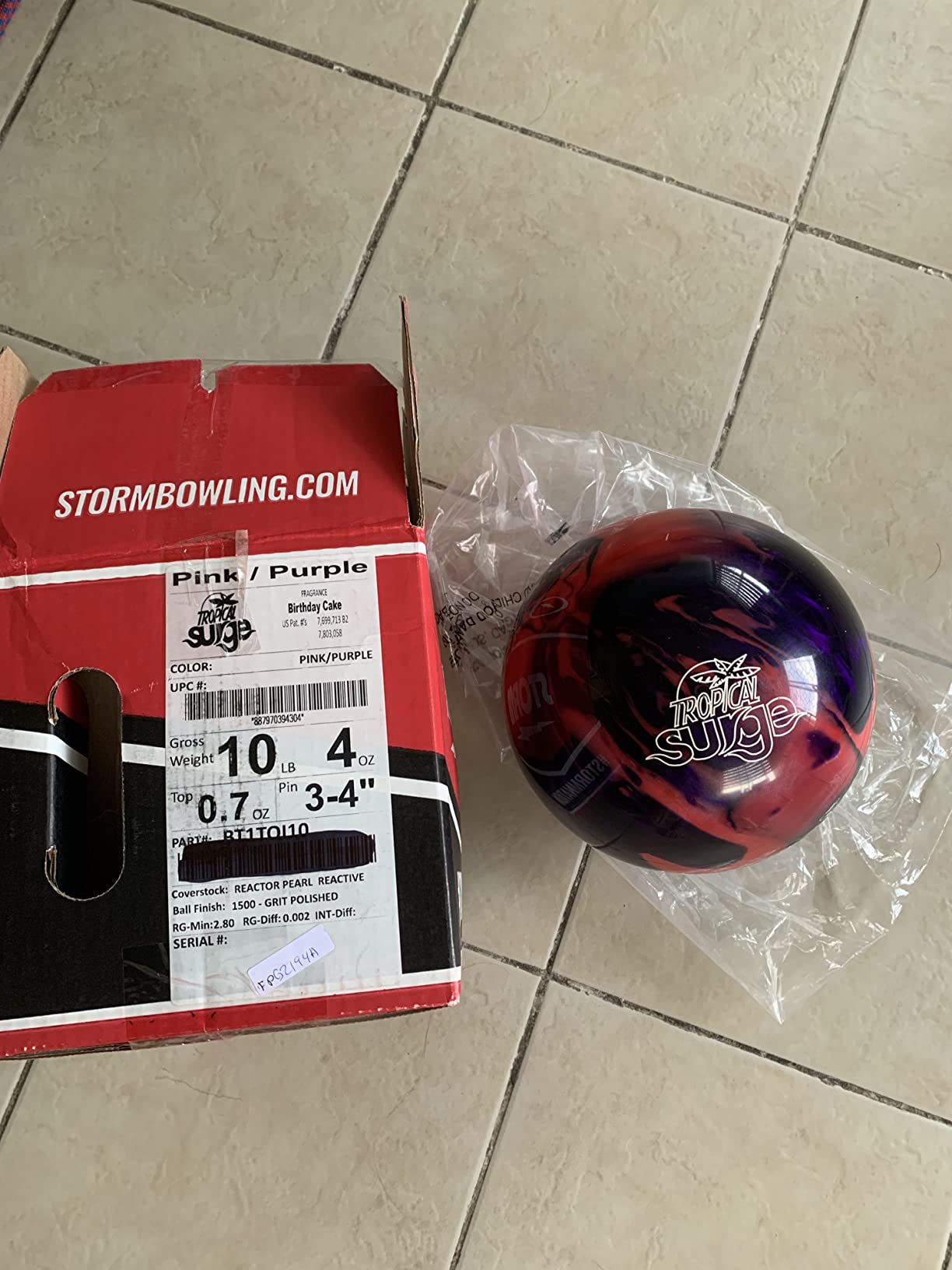Storm Tropical Surge Bi-colored Recreational Bowling Ball customer photo 1