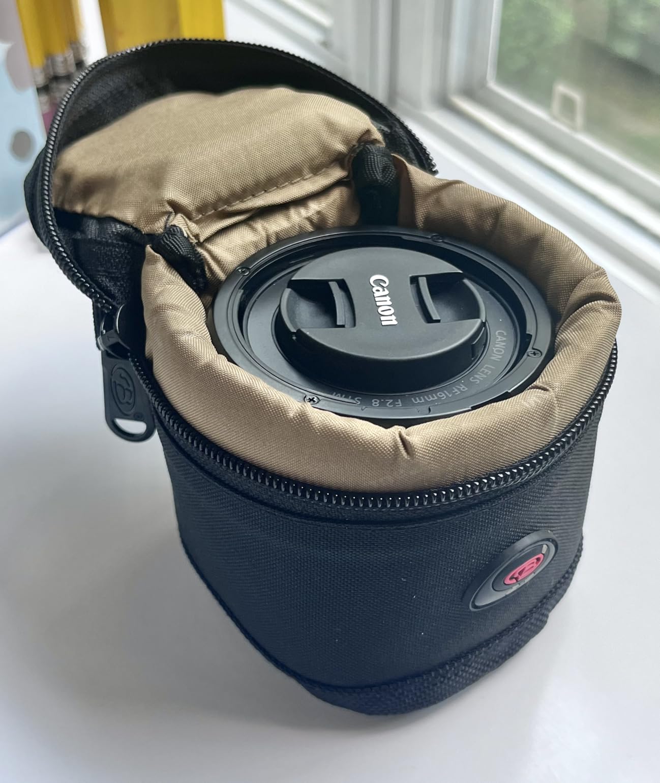 DSLR Lens Case Pouch for Small Camera Lens, Fits Up to 2.76