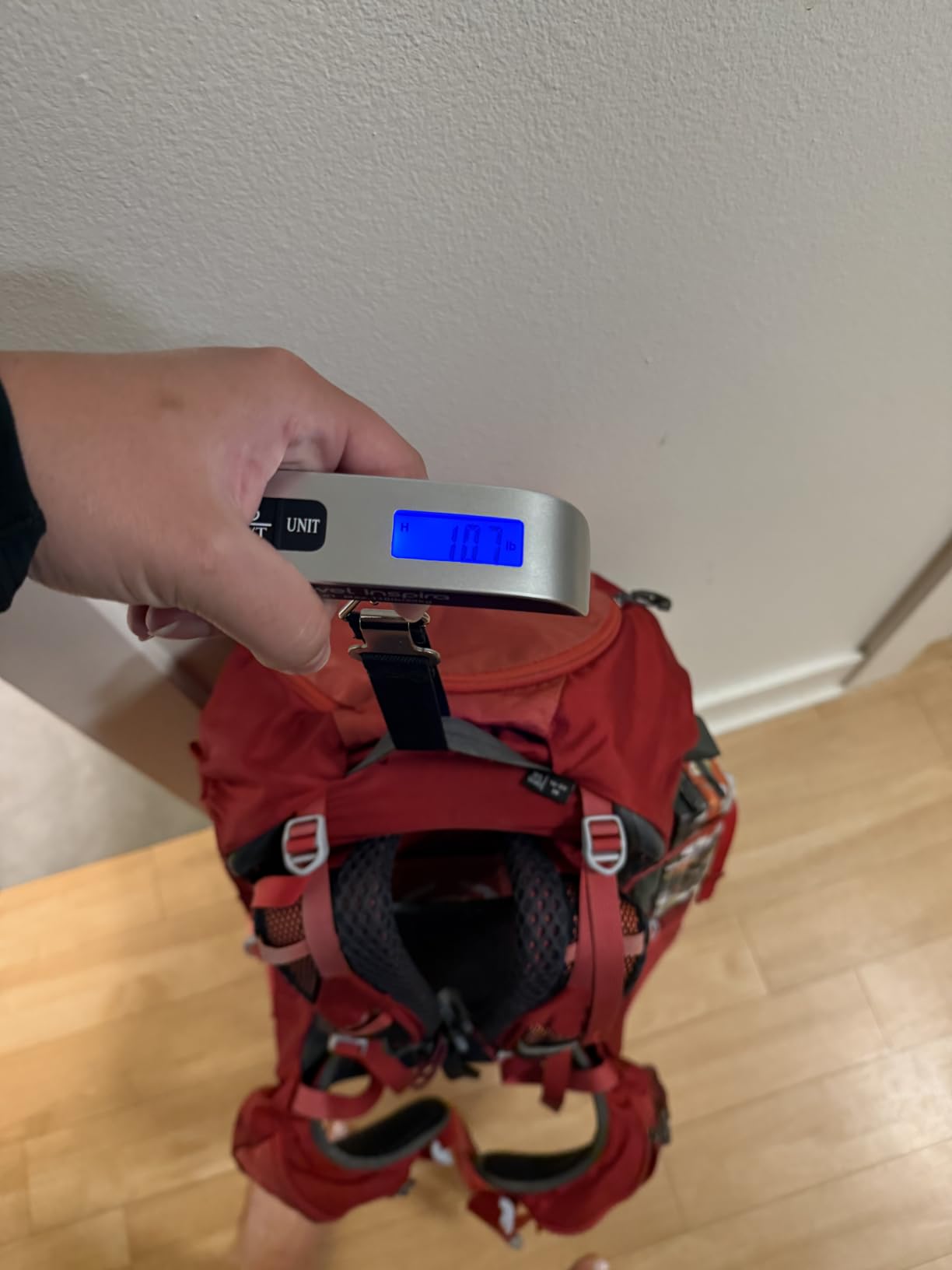 travel inspira Digital Luggage Scale - Portable Hanging Suitcase Weight Scale for Travel, 110 lb Capacity, Backlit LCD Display, Prevents Airport Overweight Fees customer photo 1