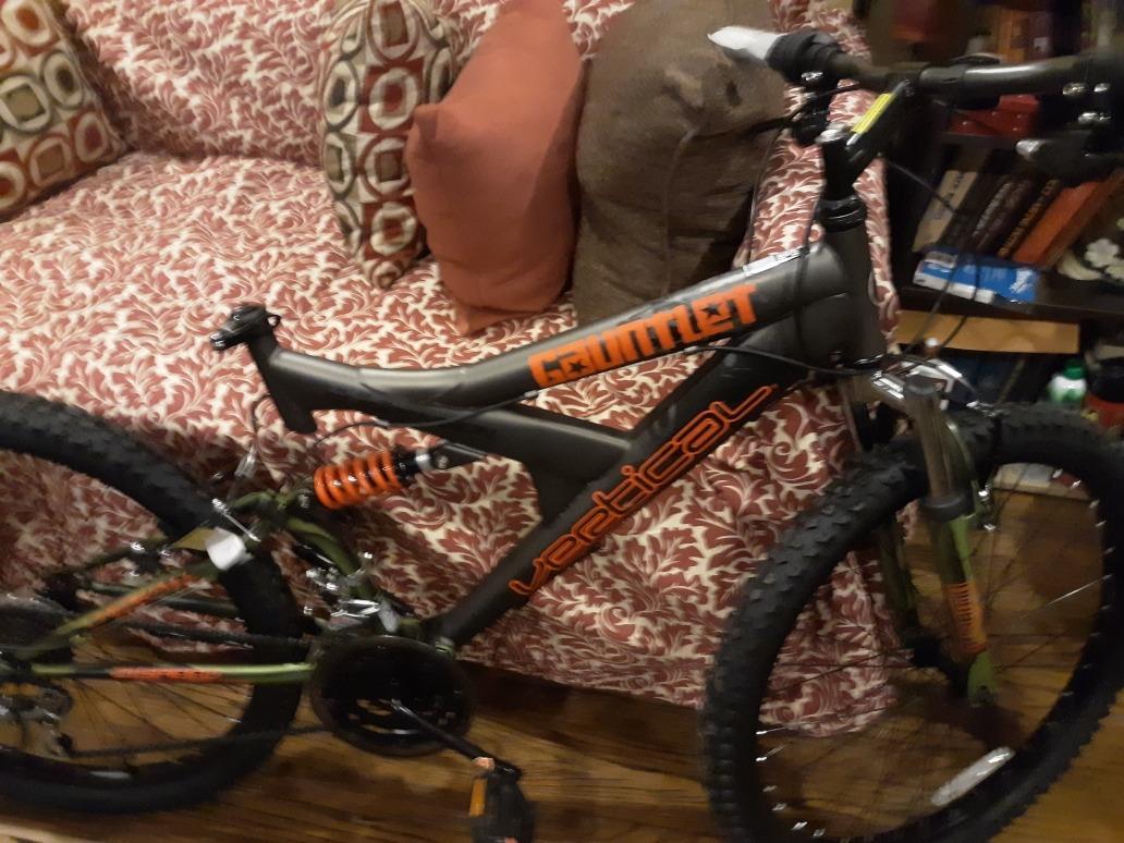 Dynacraft Vertical Gauntlet 24 Inch Bike, Teenager Bicycle Age 13-17, Mountain Bike for Men, 21 Speed Shimano Gear Shifters, Full Suspension, Adult Bicycle, Trail Ready Design customer photo 1