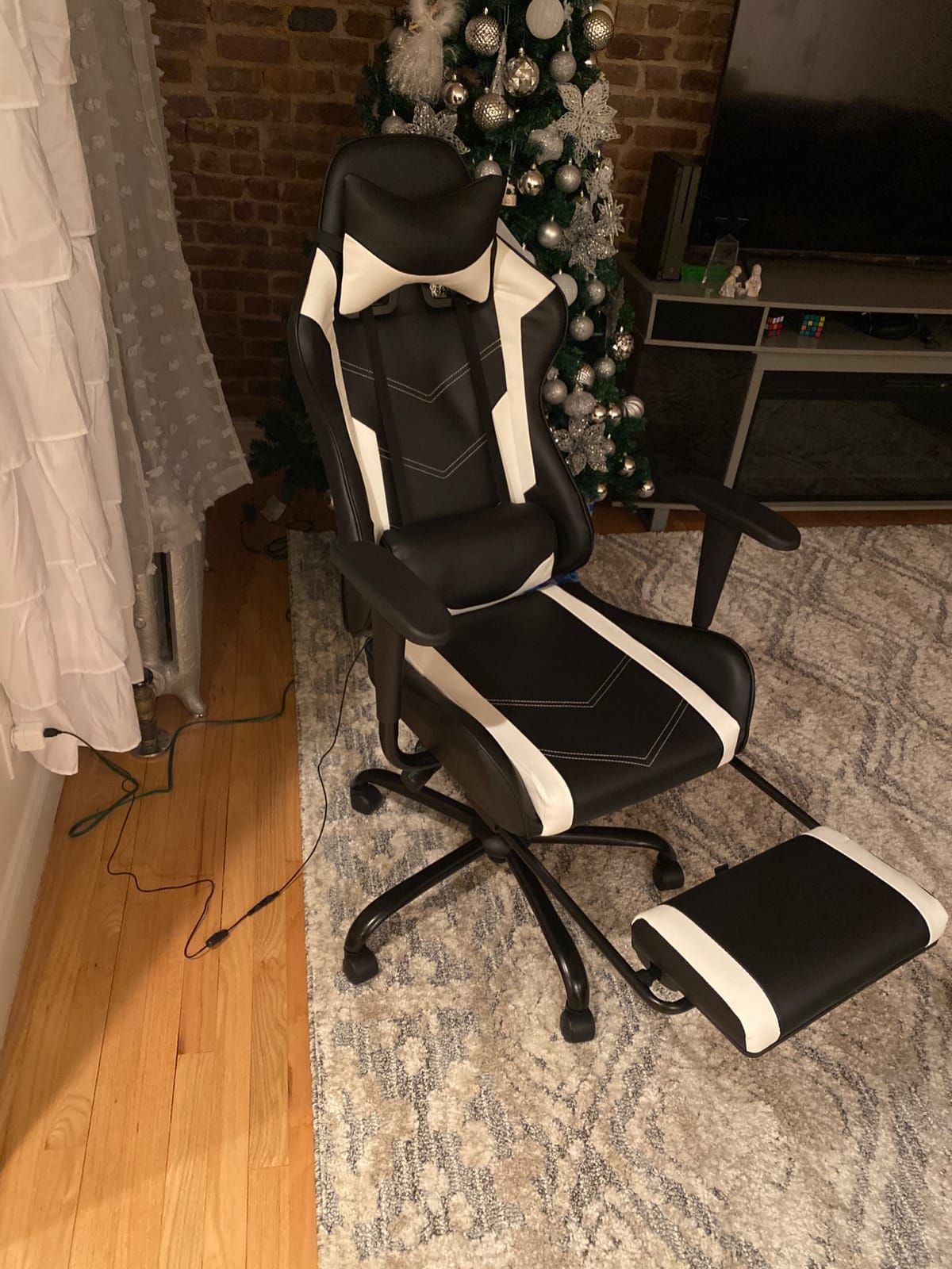 BestOffice Ergonomic Gaming Chair | Camo | Reclining Computer Chair with Lumbar Support, Headrest Pillow, Adjustable Footrests | 360 Swivel with Heavy Duty Wheels | for Home & Office customer photo 2