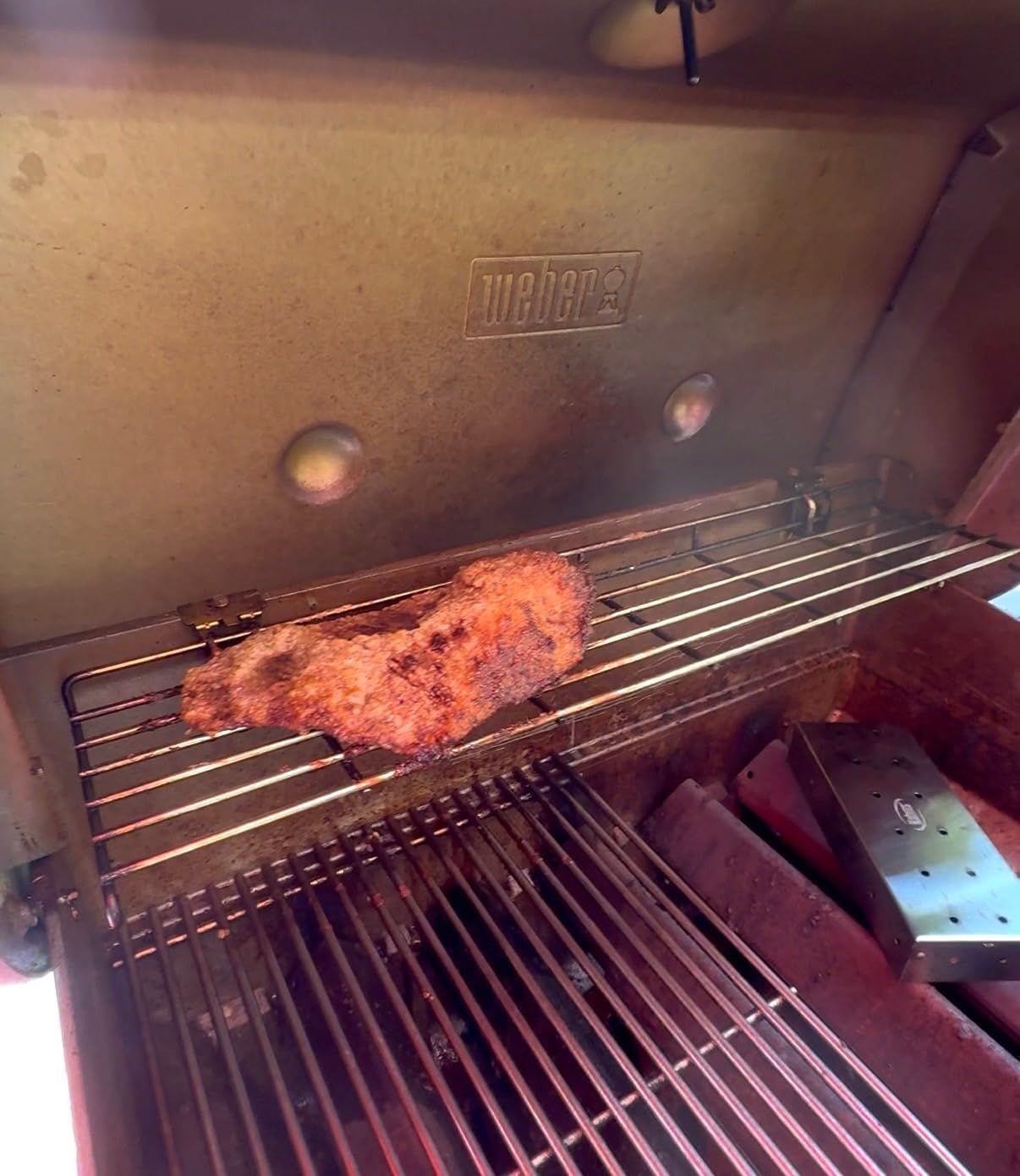 Kaluns Universal Stainless Steel Smoker Box, Gas or Charcoal Grill Smoke Box, Works with Wood Chips, add Delicious Smoked Flavor, Hinged Lid,Warp Free Grill Accessories customer photo 1