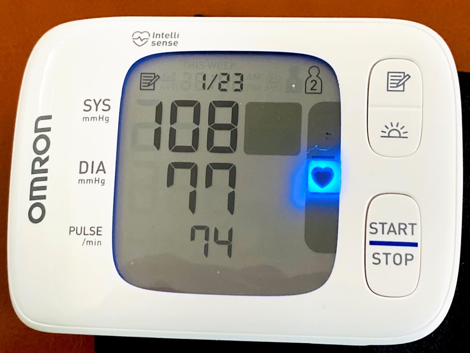 OMRON Gold Wireless Wrist Blood Pressure Monitor for Home Use | #1 Doctor & Pharmacist Recommended Brand - Clinically Validated - Connect App customer photo 1