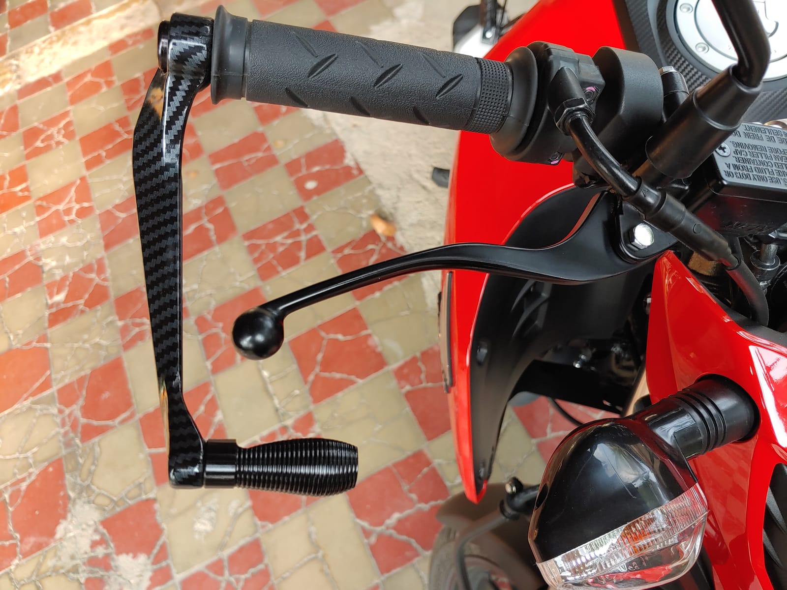 KIMISS Universal 7/8in 22mm CNC Aluminum Handlebar Brake Clutch Lever Hand Guard for Motorcycle customer photo 2