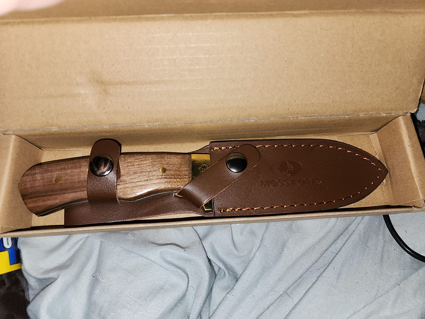 Mossy Oak Fixed Blade Gut Hook Knife, 9.5-inch | Full Tang Field Processing Knife - Wooden Handle, Leather Sheath Included, for Skinning, Hunting, Outdoors customer photo 1