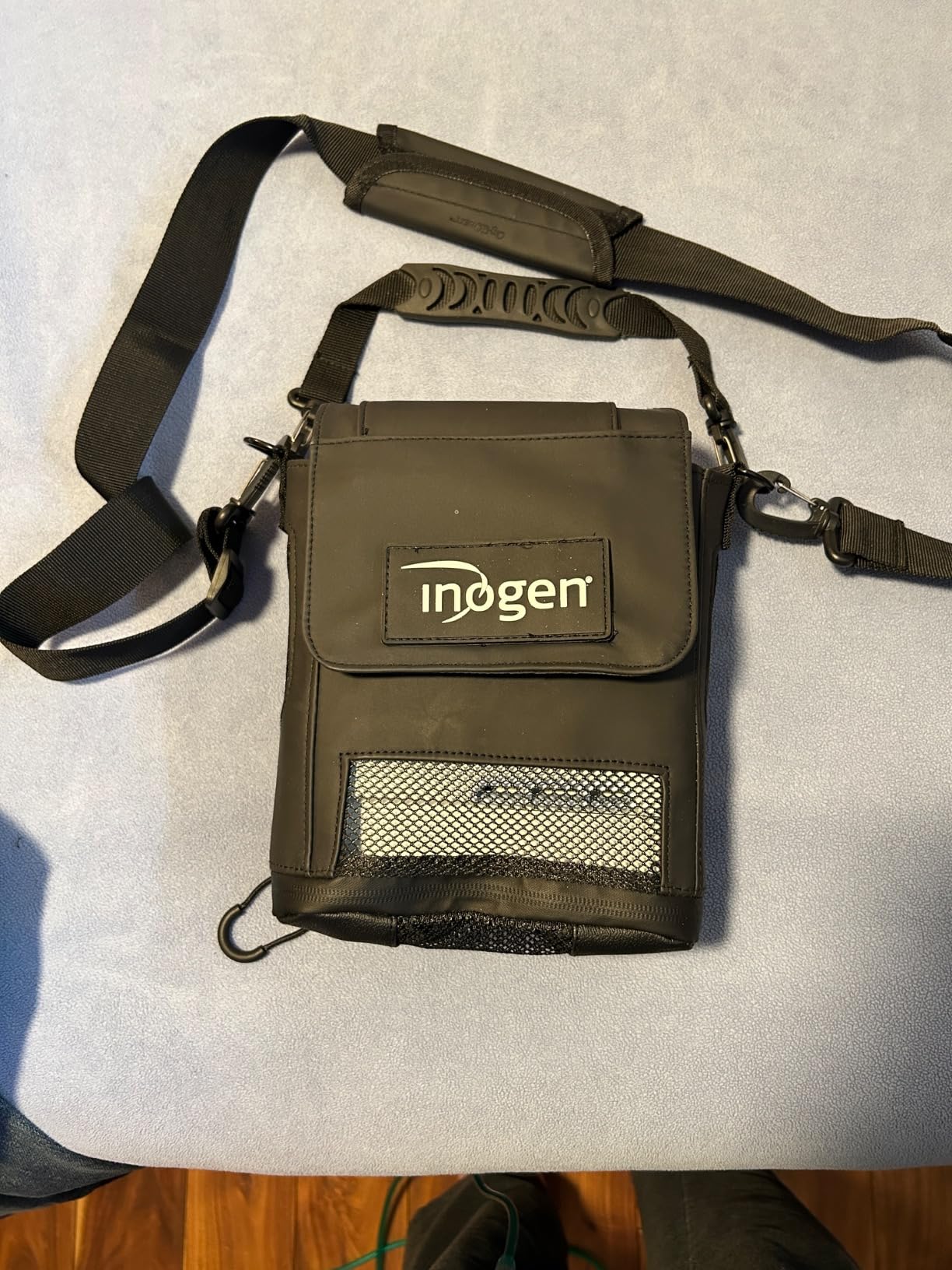 Inogen Carry Bag - for Inogen One G5 / Rove 6 Portable Oxygen Concentrators - Protective Travel Case, with Shoulder Strap, Handle, Slim Storage Pocket & Ventilated Design customer photo 2