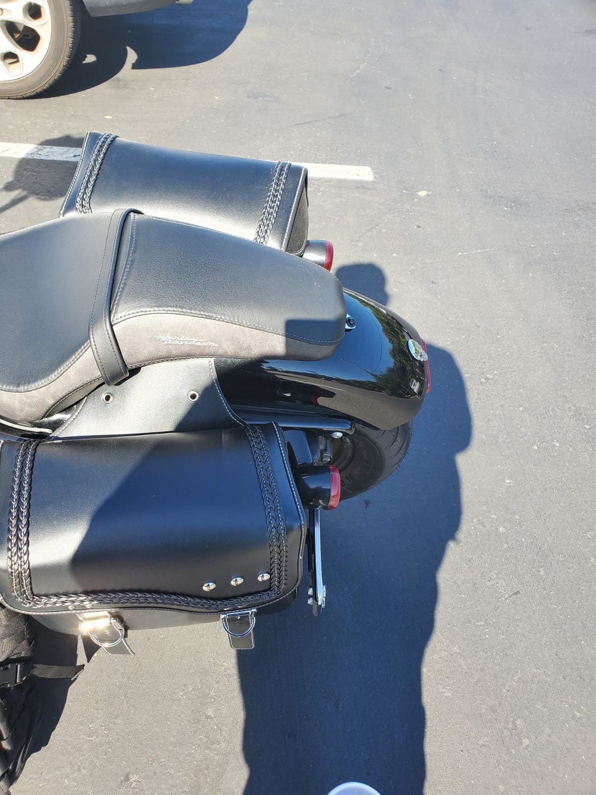 KEMIMOTO Motorcycle Saddlebags Upgraded Bottom Anti-scalding 30L(15Lx2) | Luggage Bag Large Capacity PU Leather Side Bags Compatible with Sportster Softail Dyna V-star Shadow customer photo 2