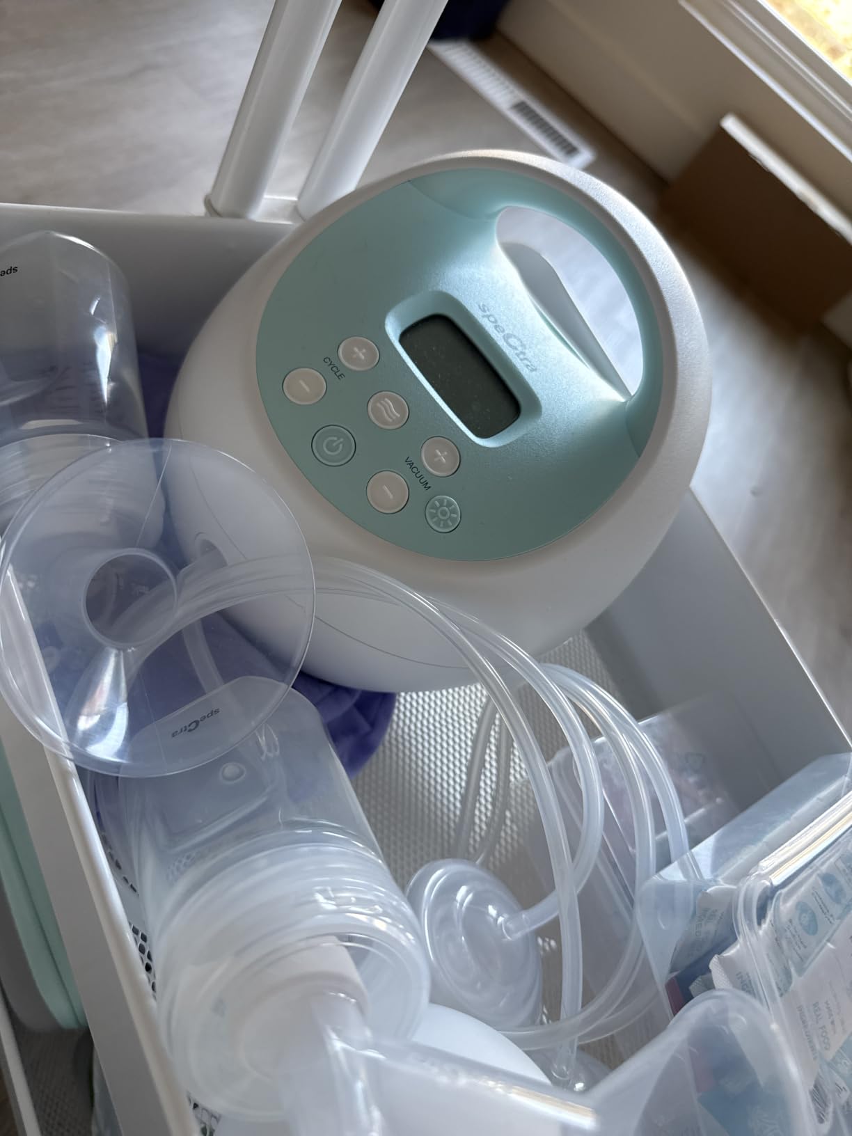 Spectra Baby S1 Plus Electric Breast Milk Pump with Tote, Bottles & Cooler | Portable Rechargeable Electric Breast Pump Bundle with Tote Bag, Breast Milk Bottles & Cooler for Baby Feeding customer photo 1