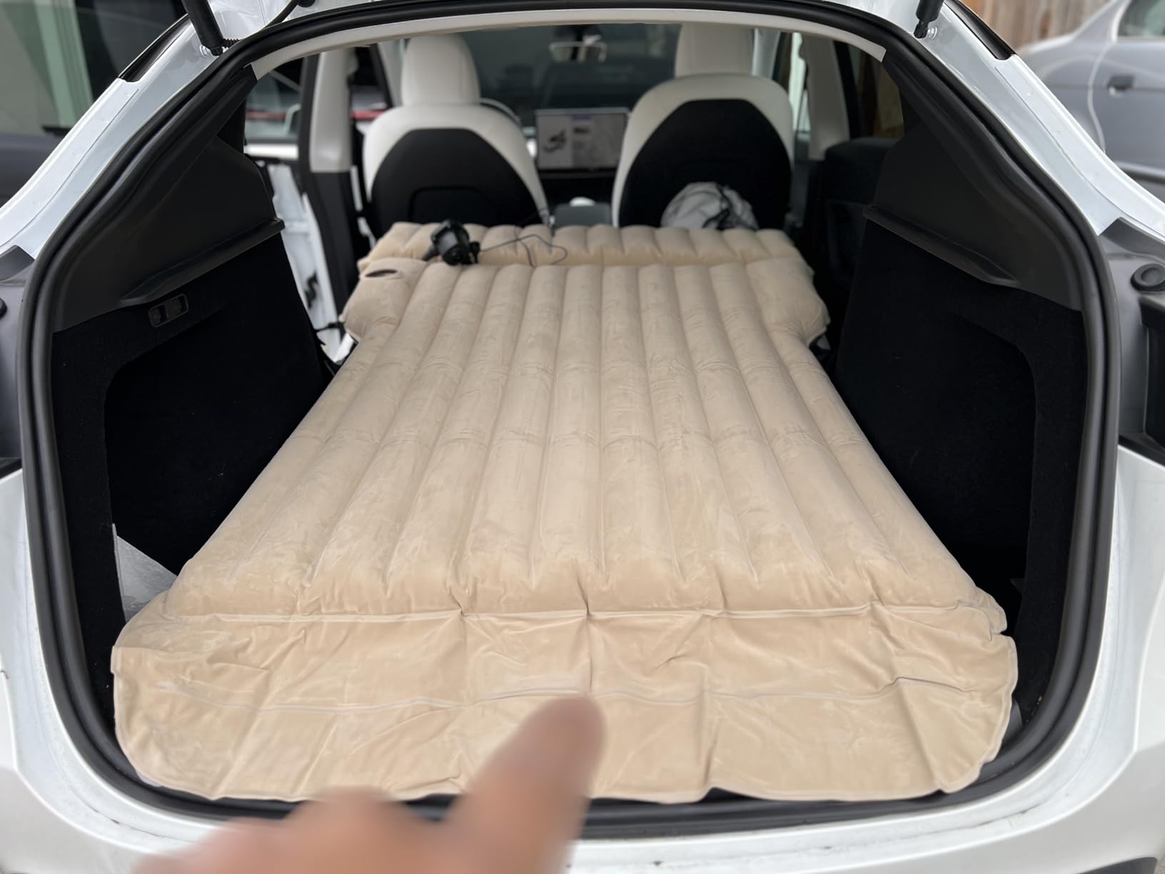 for Tesla Model Y All Version (2020-2026) Model 3 Model S Model X 5 Seats Air Mattress Universal SUV MPV Car Air Bed for Camping Outdoor Home customer photo 2